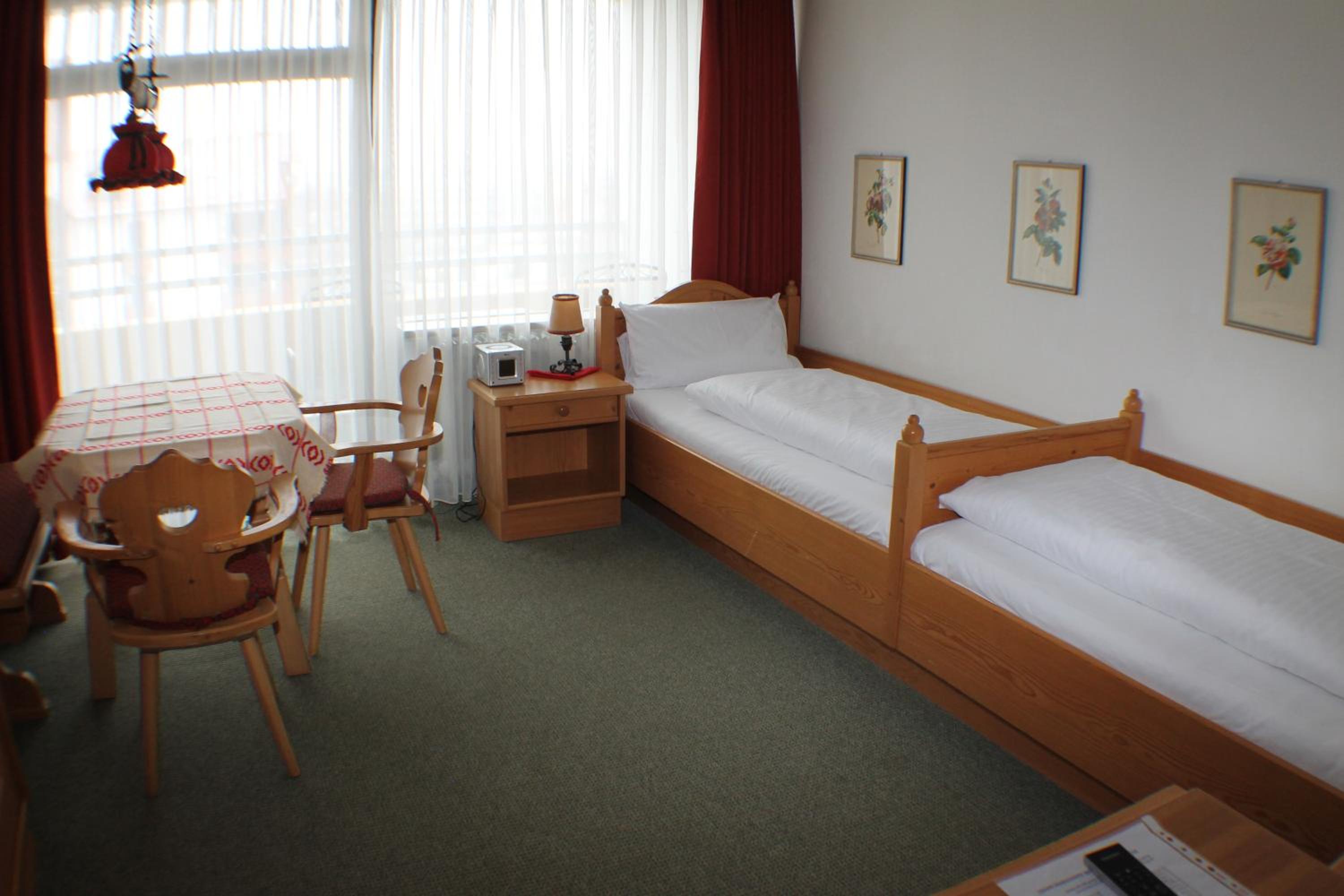 Apartment with two single beds photo 2