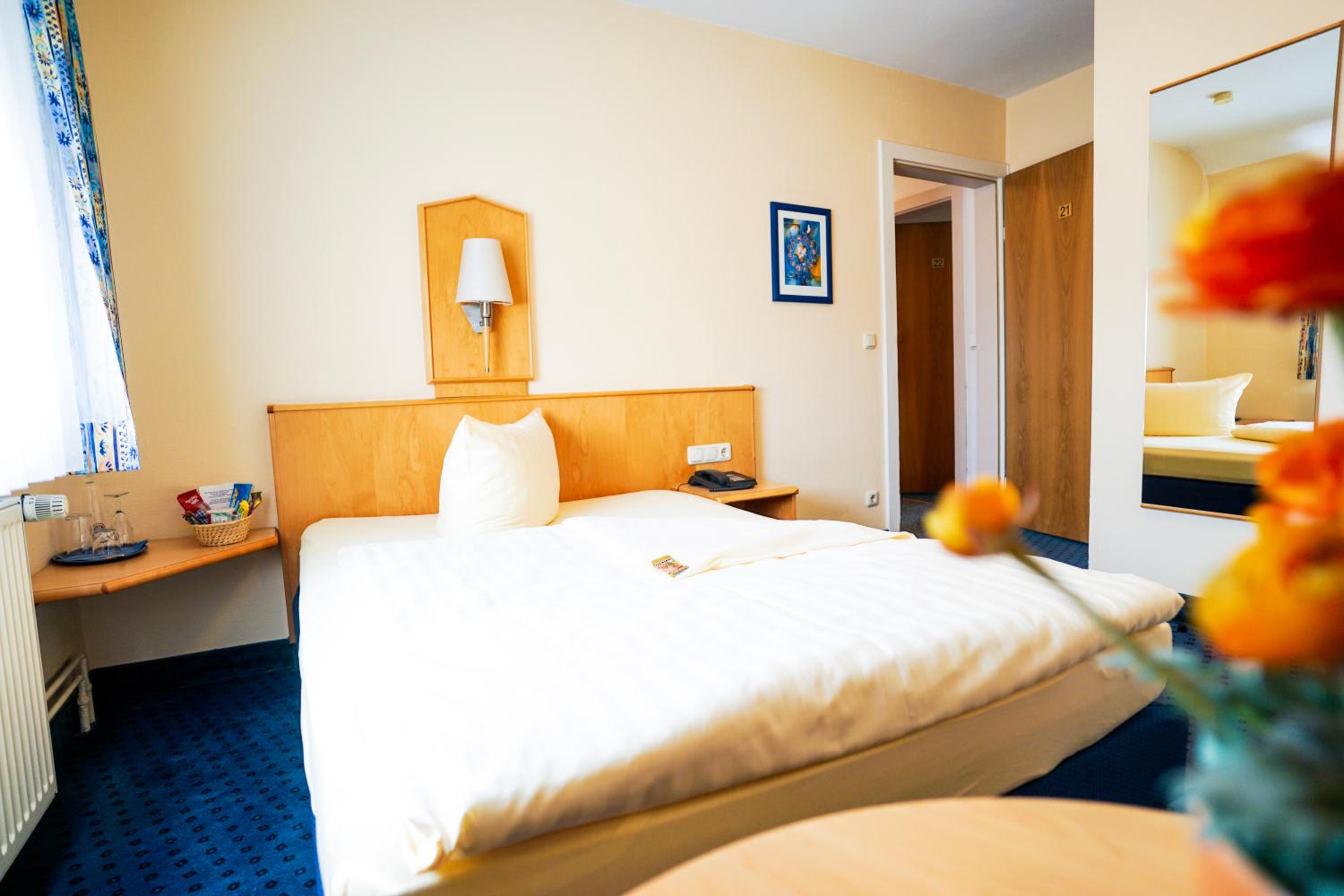 Standard Single Room