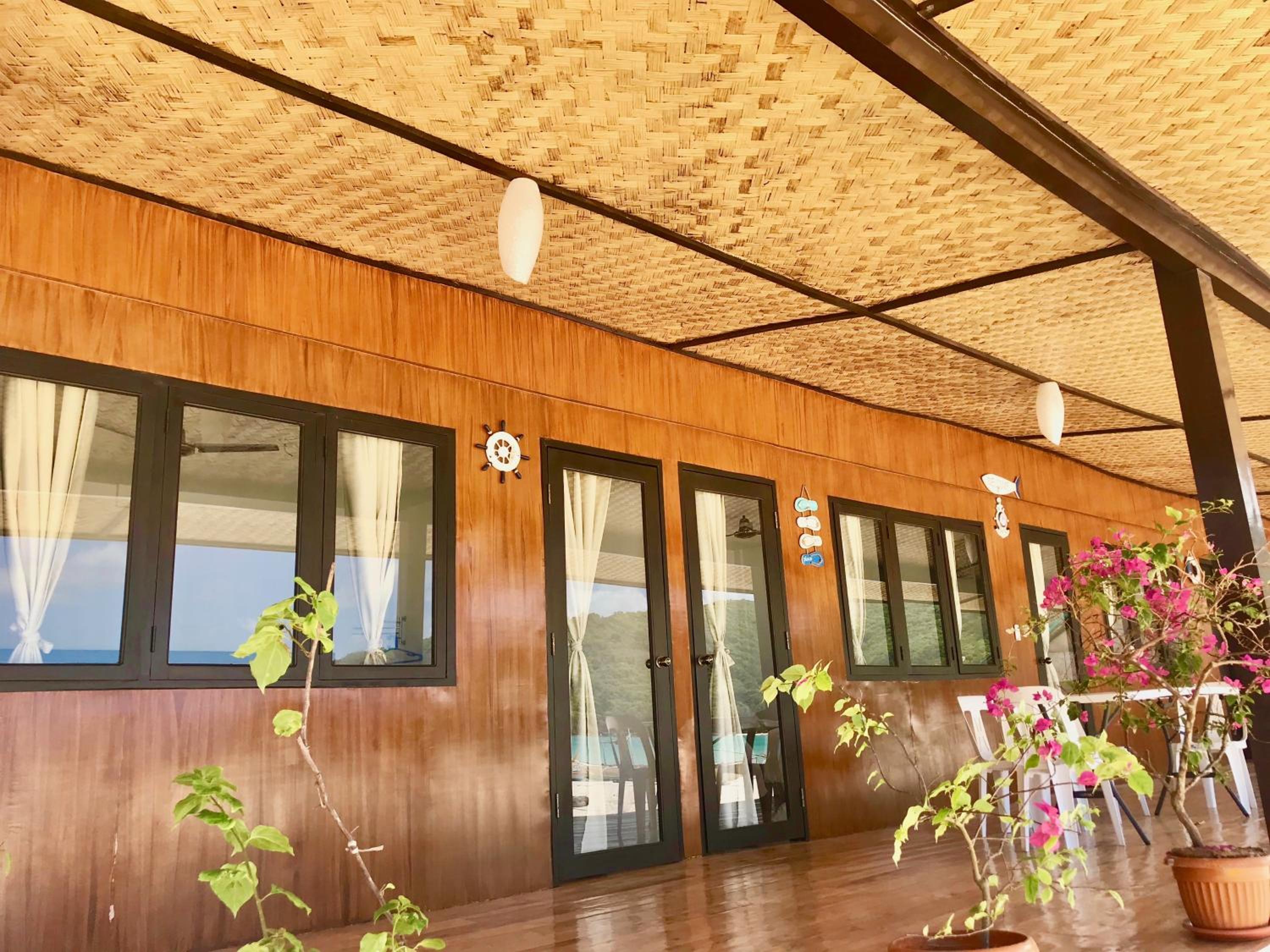 Villa - Beach Front - Photo 66