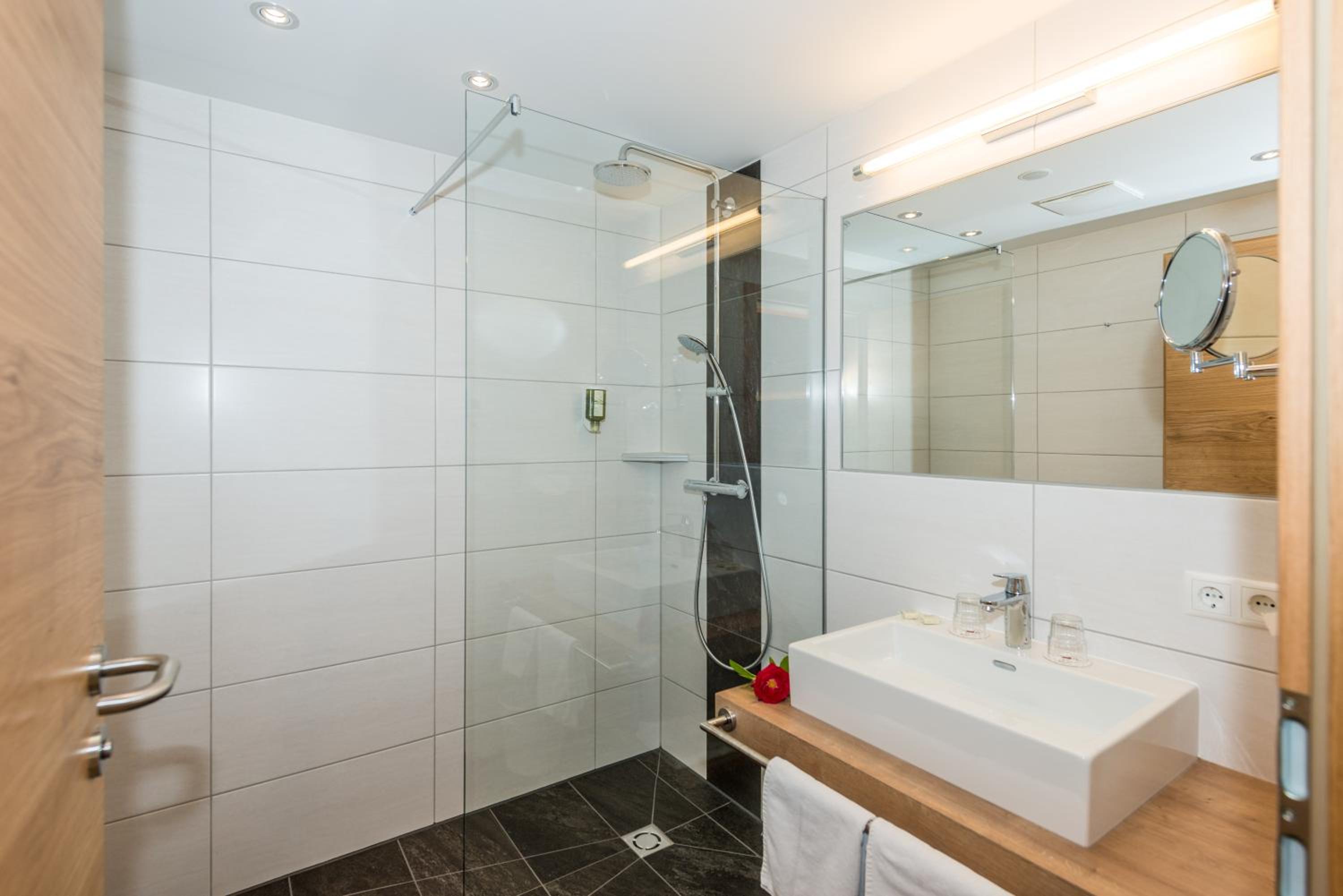 Suite with Balcony photo 3