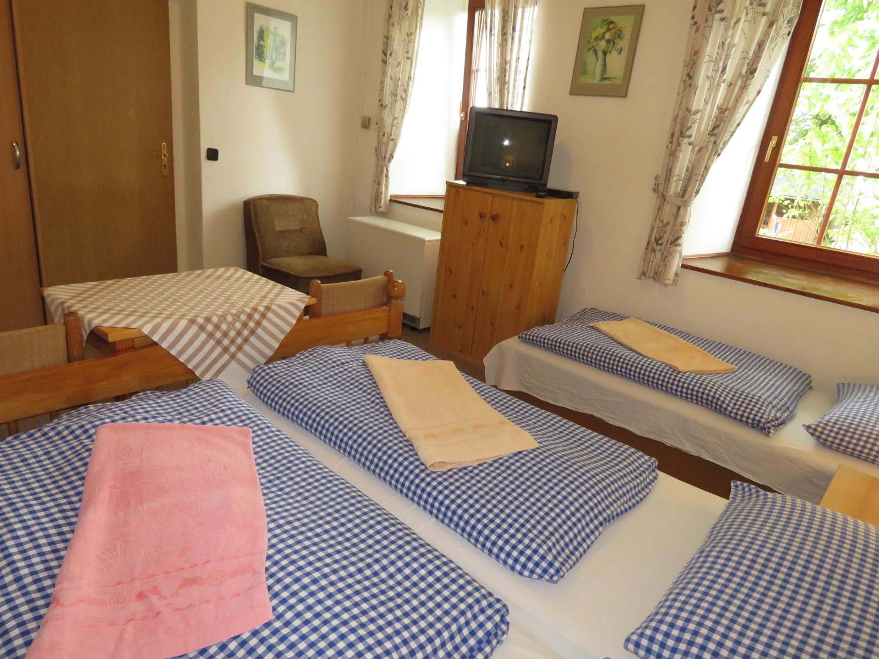 Triple Room with Private Bathroom photo 1