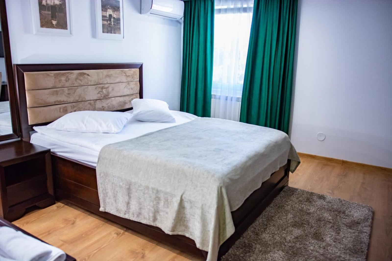 Double Room - Photo 24
