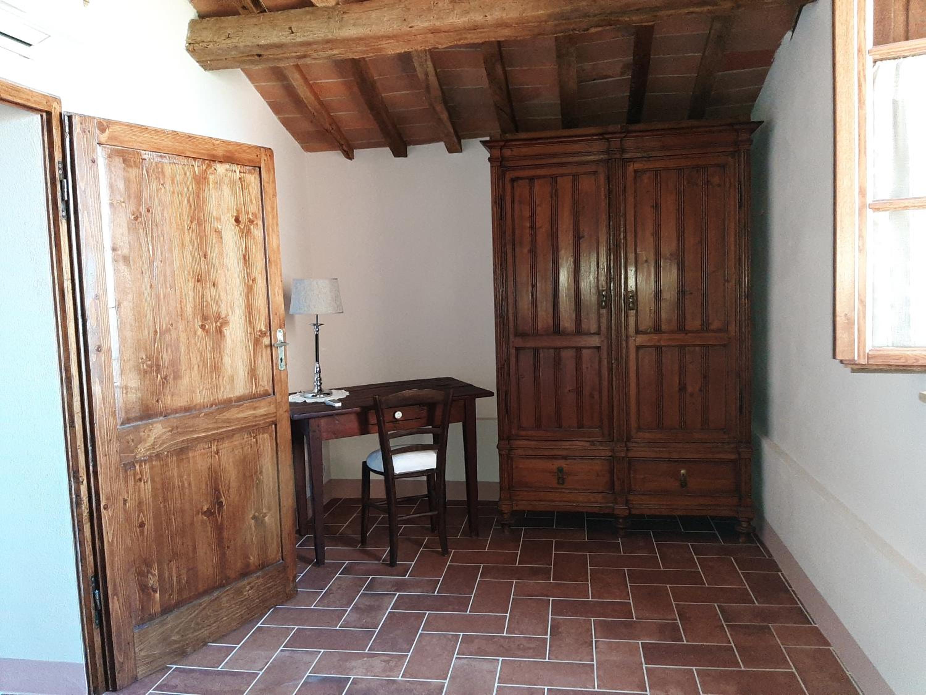 Apartment with Terrace photo 3