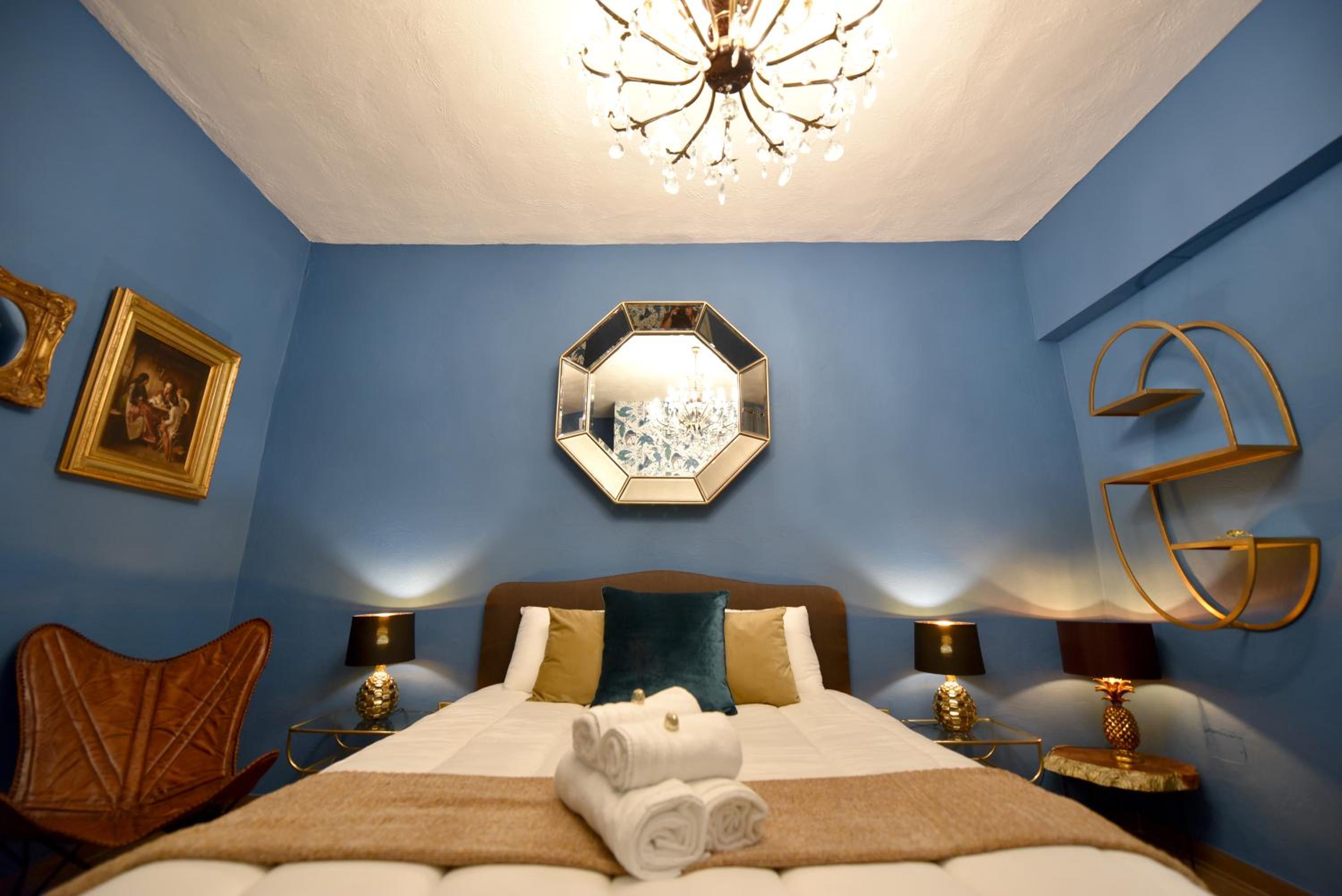 Deluxe Double Room with Shower photo 2