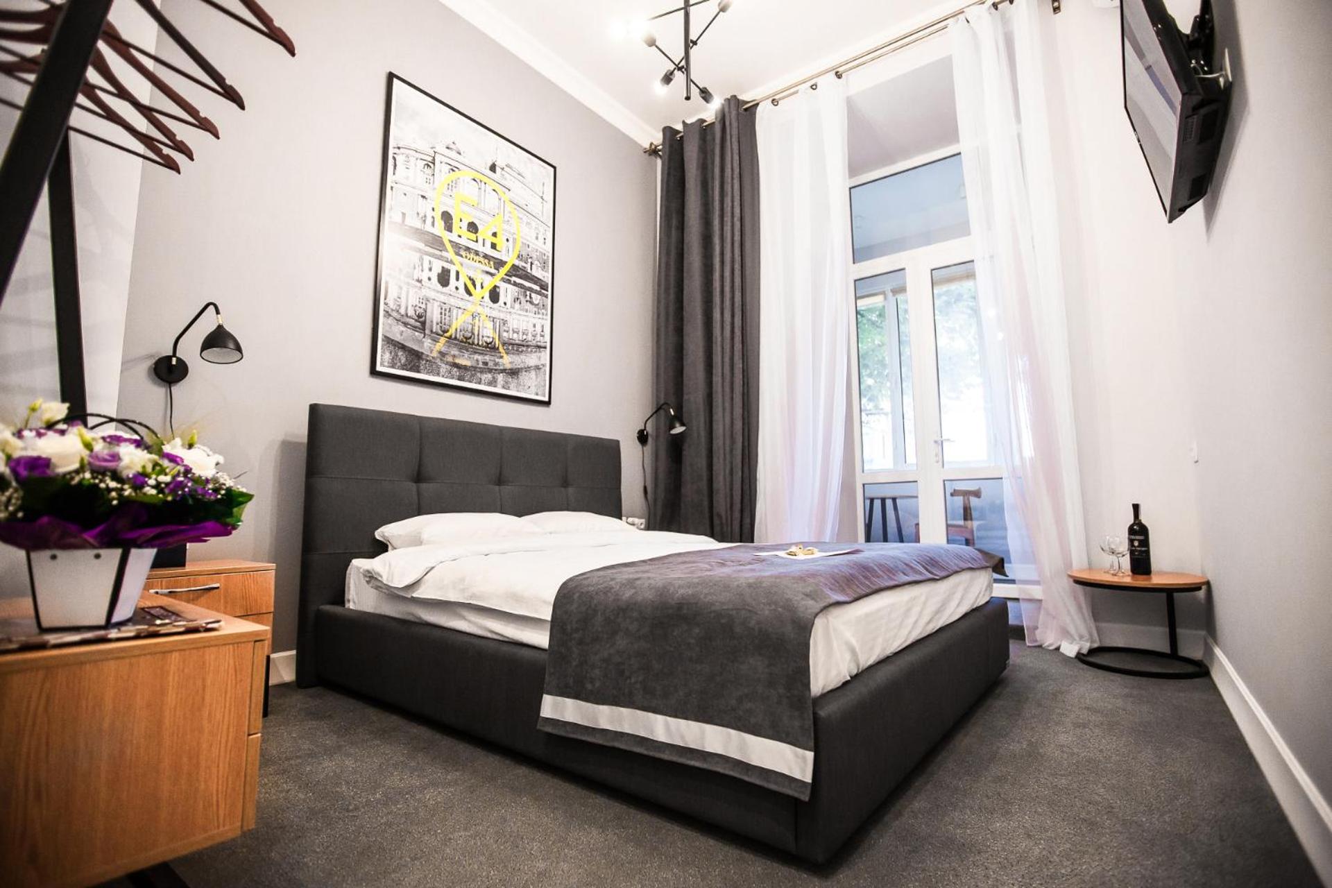 Junior Suite with Balcony photo 1