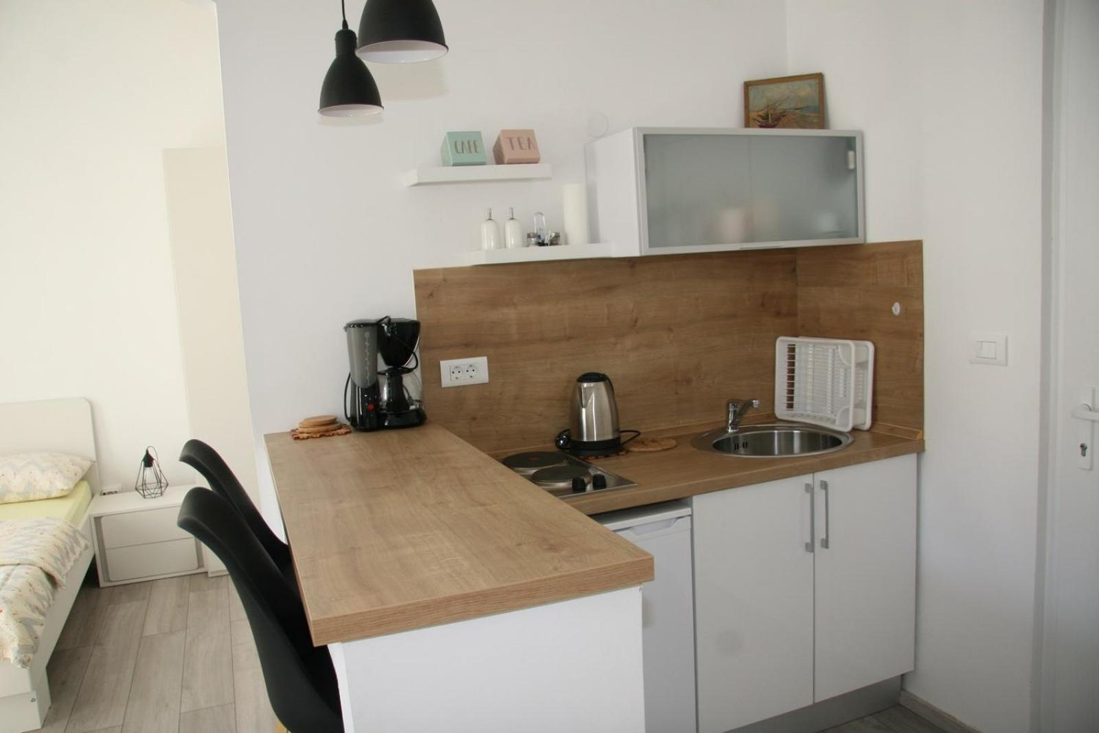 One-Bedroom Apartment - Photo 46