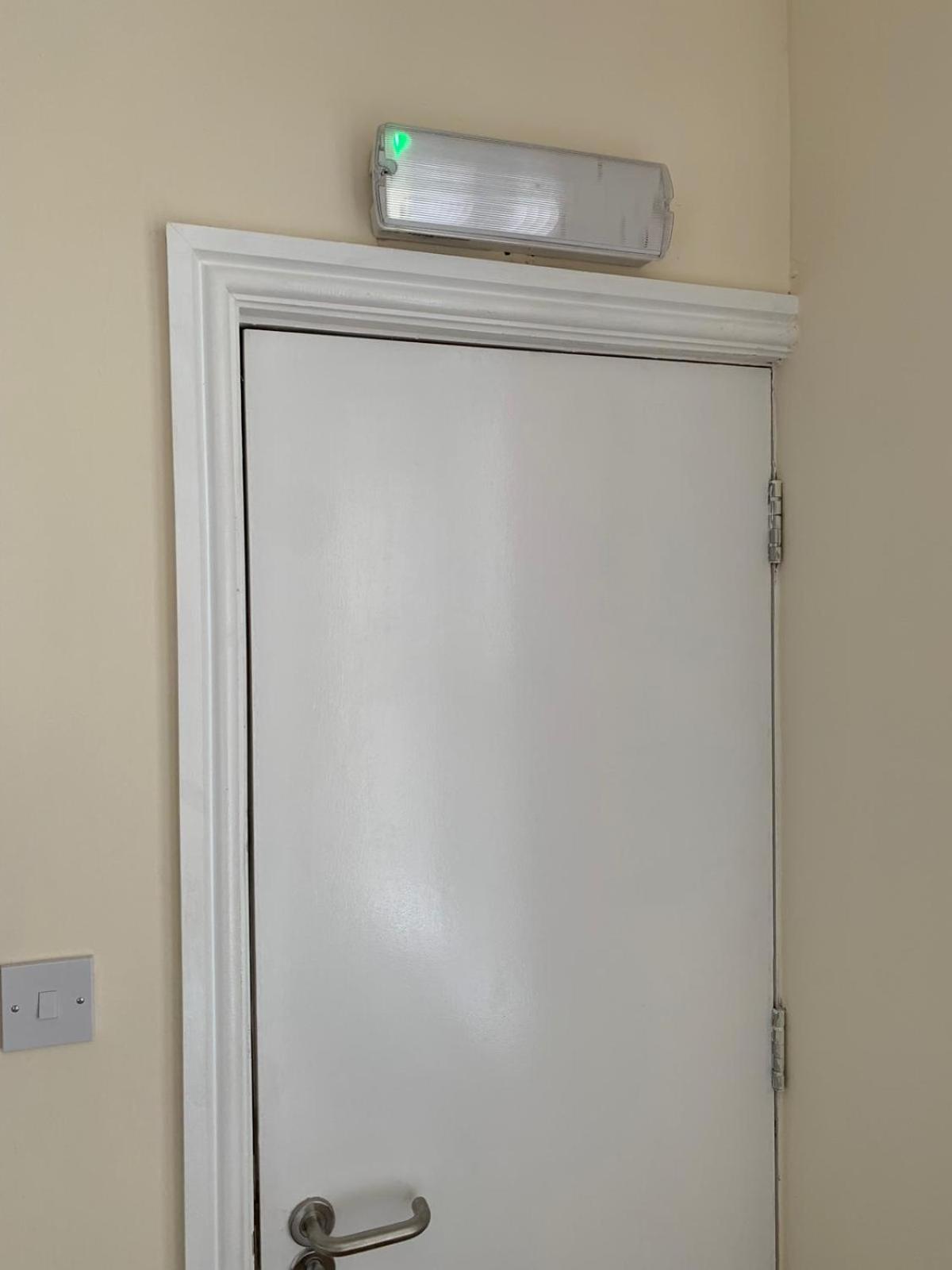 Double Room - Photo 9