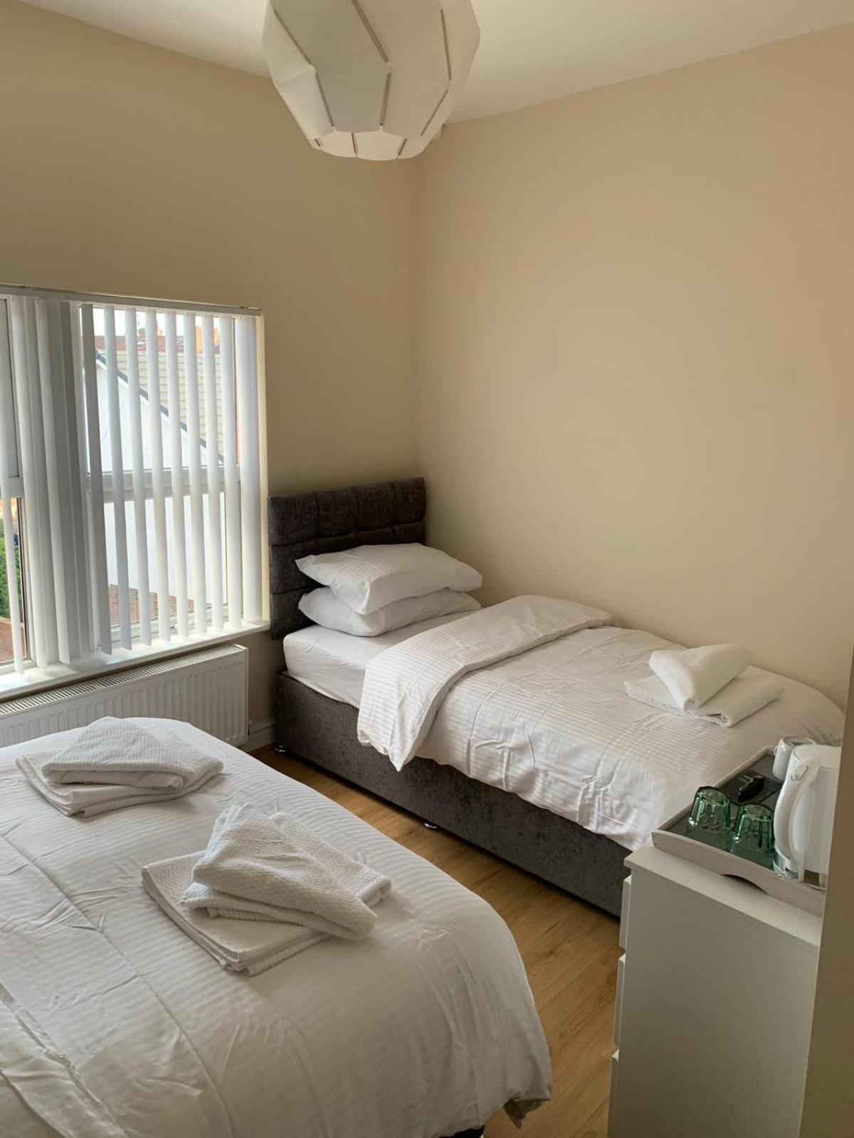Standard Triple Room - Photo 10