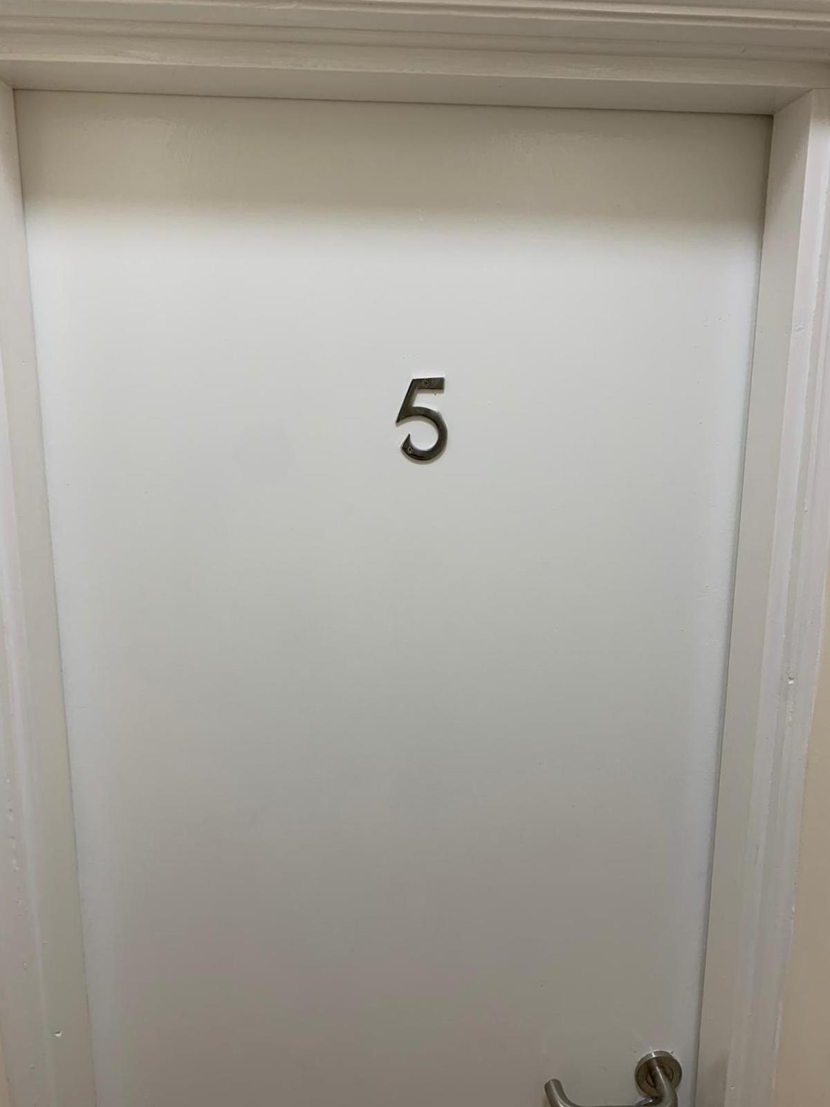 Standard Triple Room - Photo 7