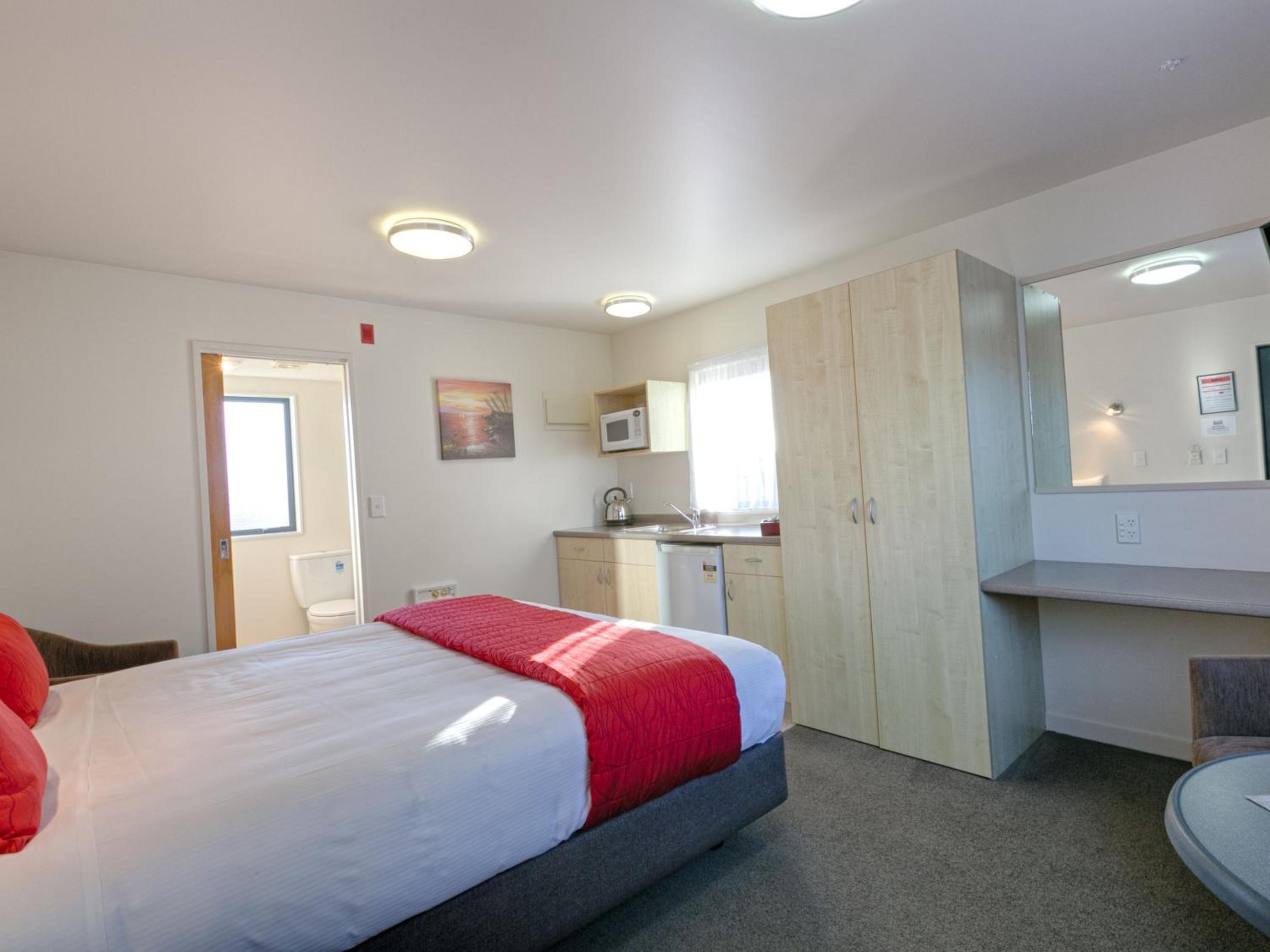 Superior King Room photo 2