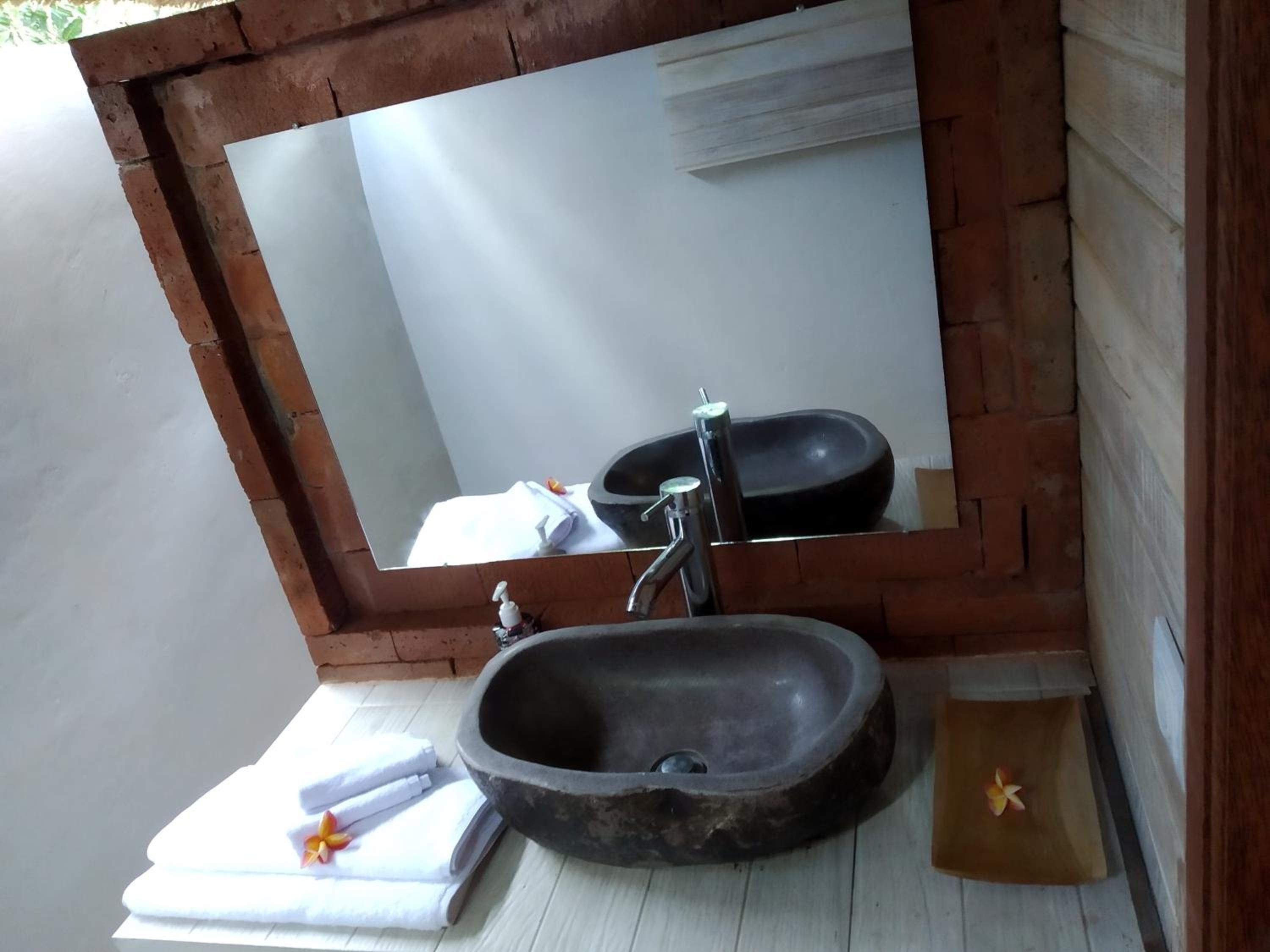 Double Room with Balcony photo 3