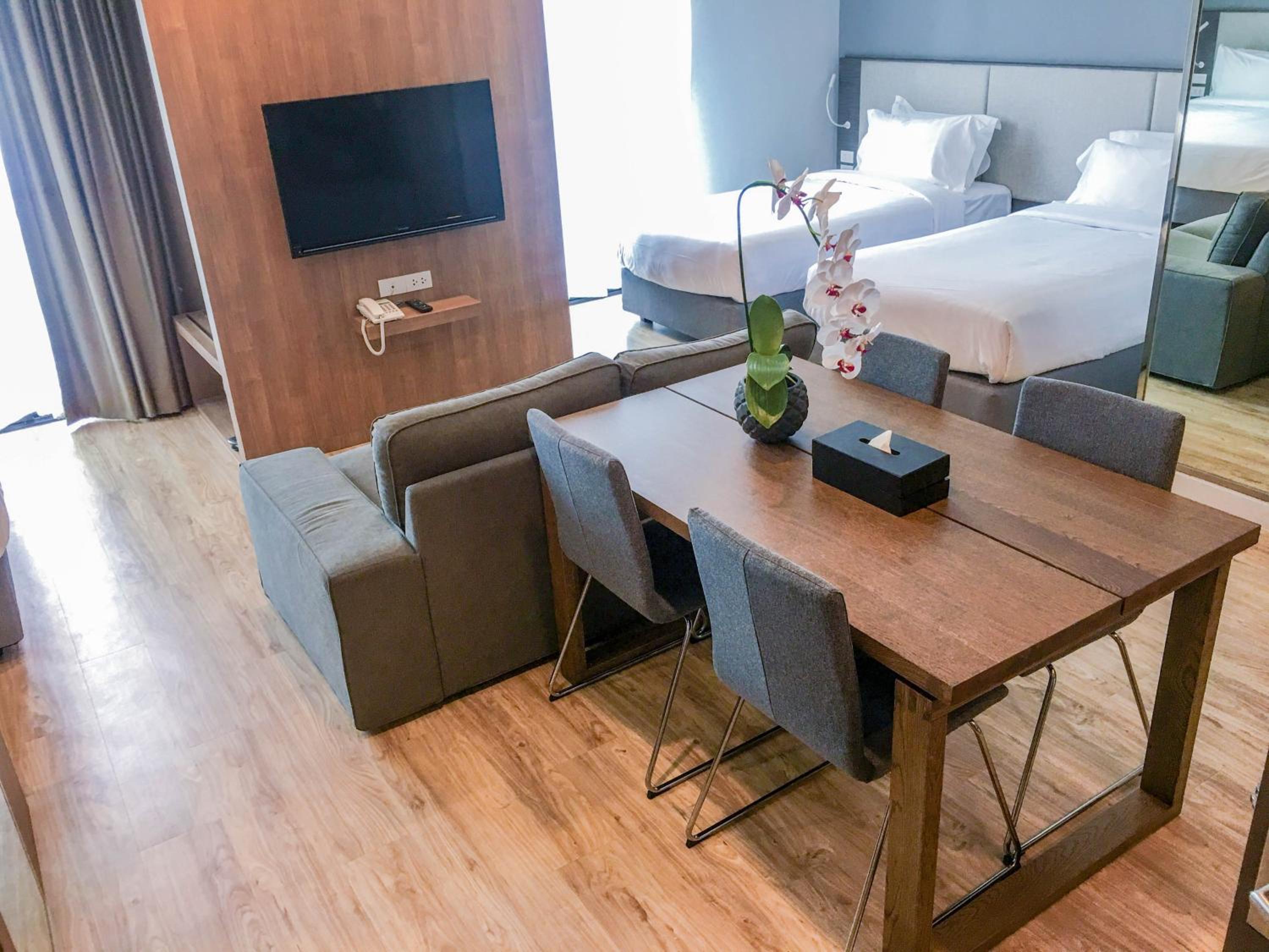 Family Suite - Photo 11