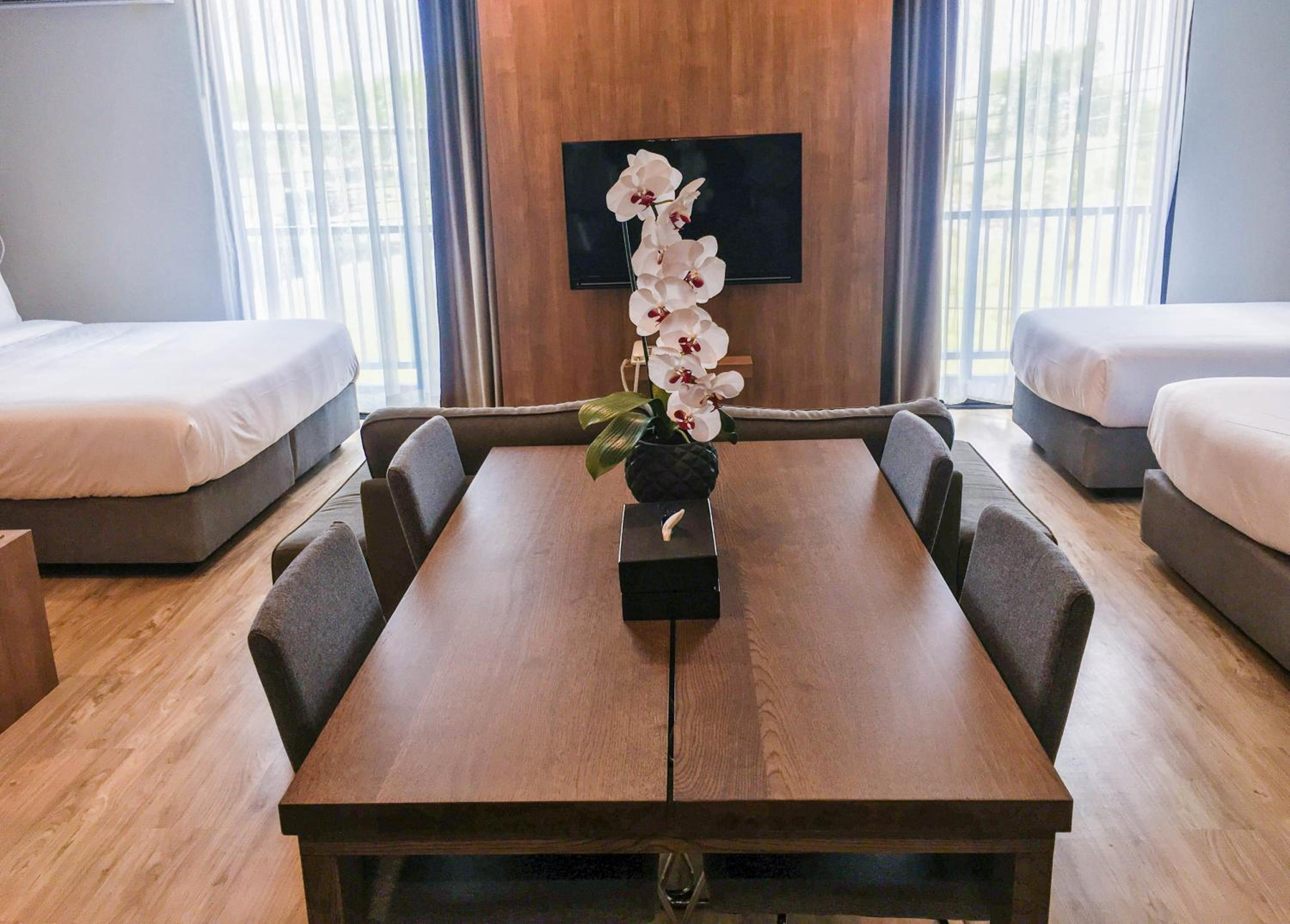 Family Suite - Photo 10