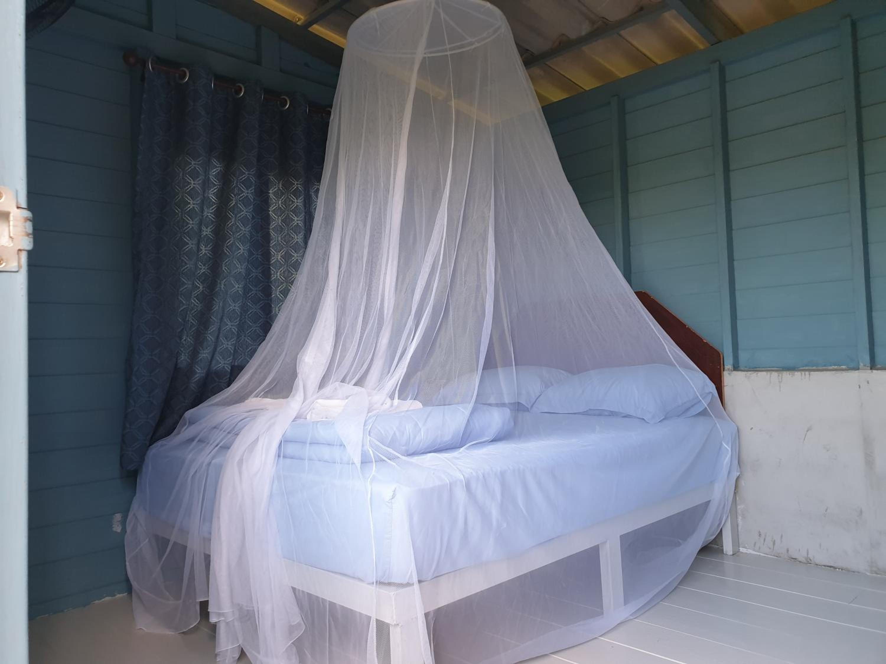 Bungalow with Fan - Photo 3