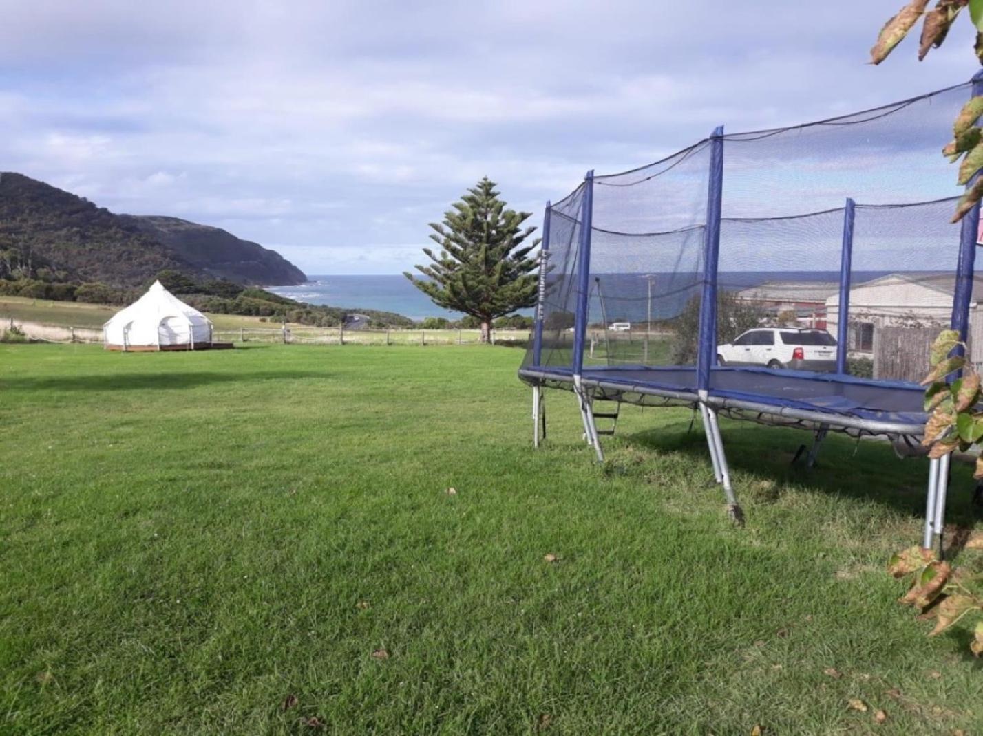 Apartment with Sea View - Photo 14