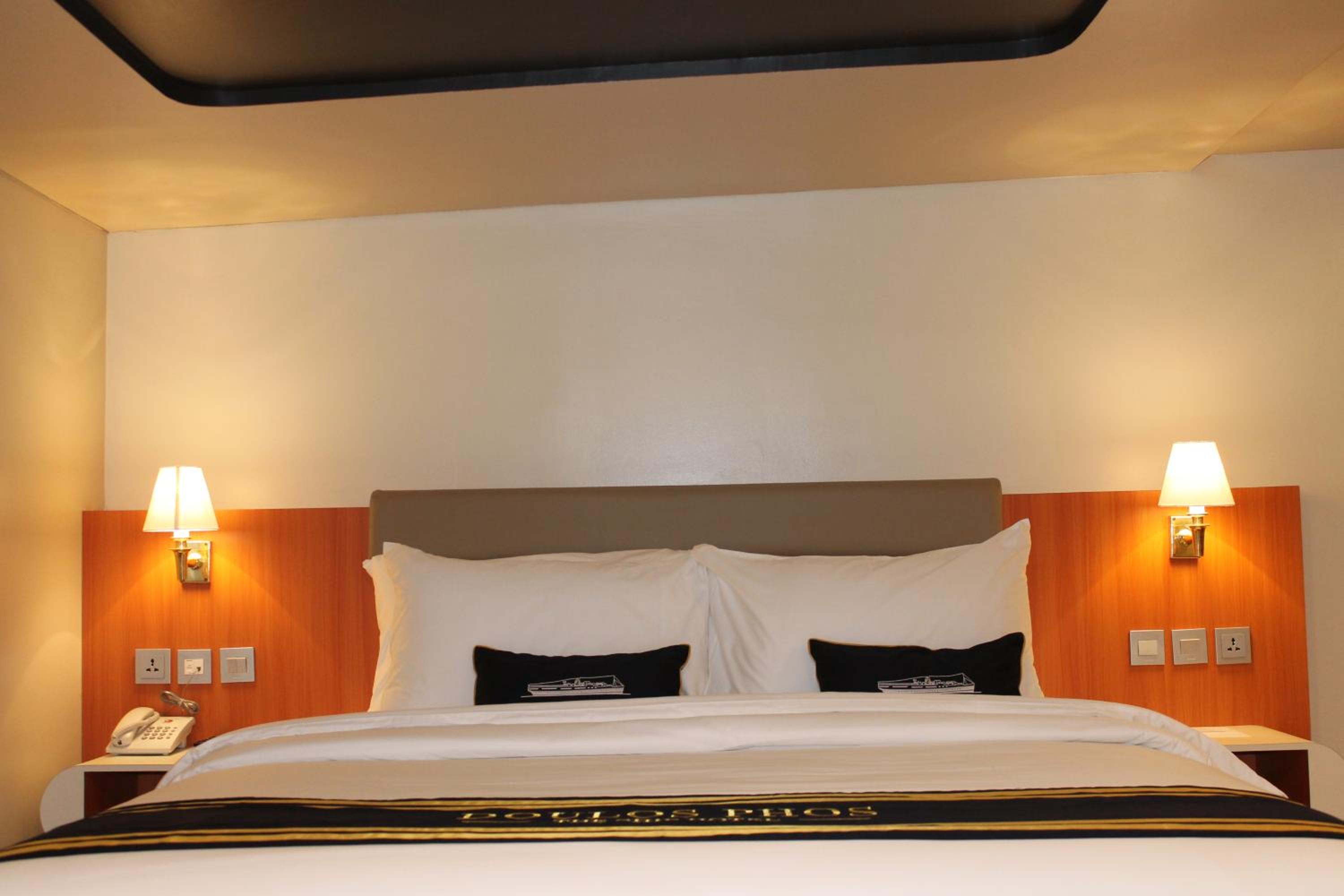 Suite with Balcony - Photo 1