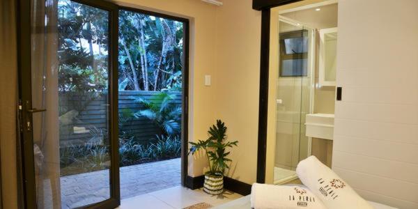 Budget Double Room - Photo 2