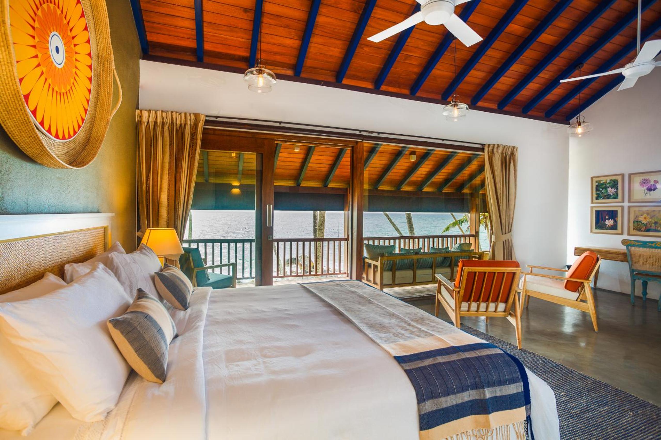 King Suite with Balcony photo 1