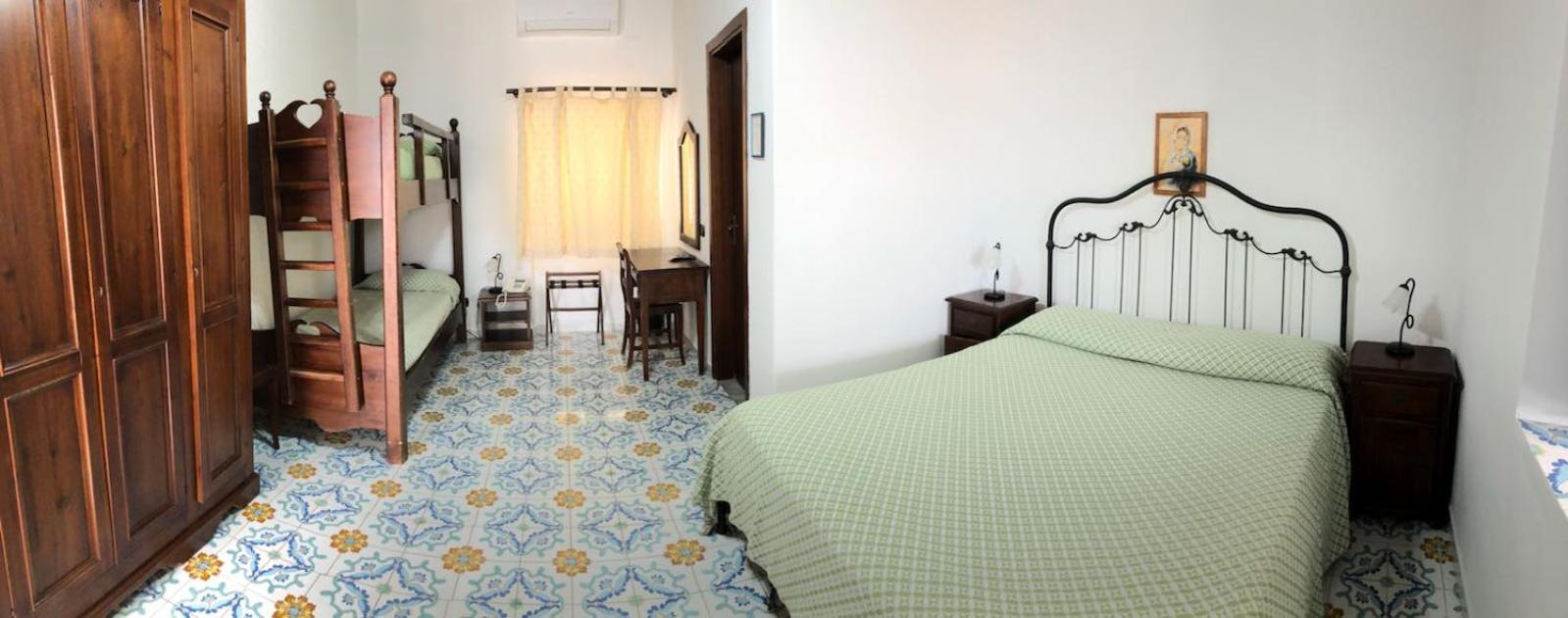 Quadruple Room photo 3