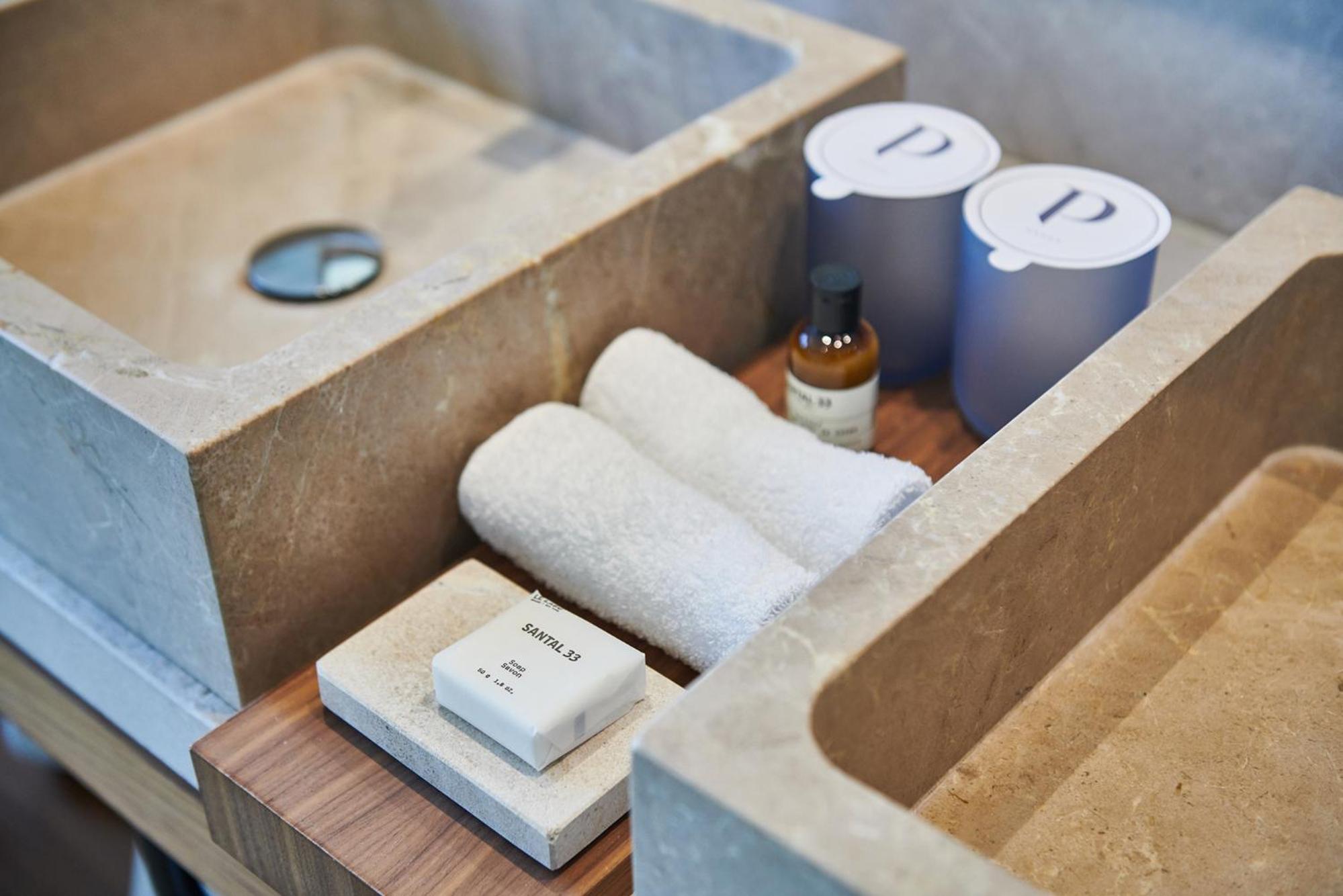 Junior Suite with Sea View and Spa Access