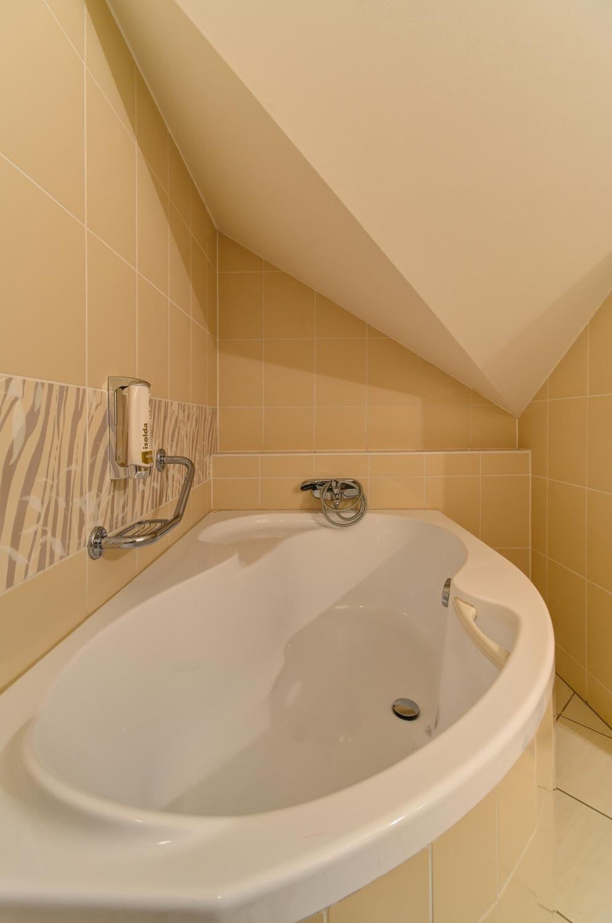 Superior Double Room - Photo 2