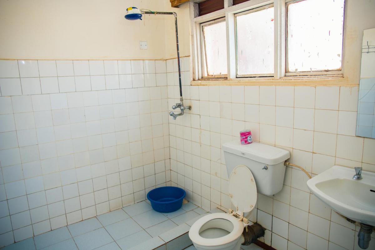 Standard Double Room - Photo 5