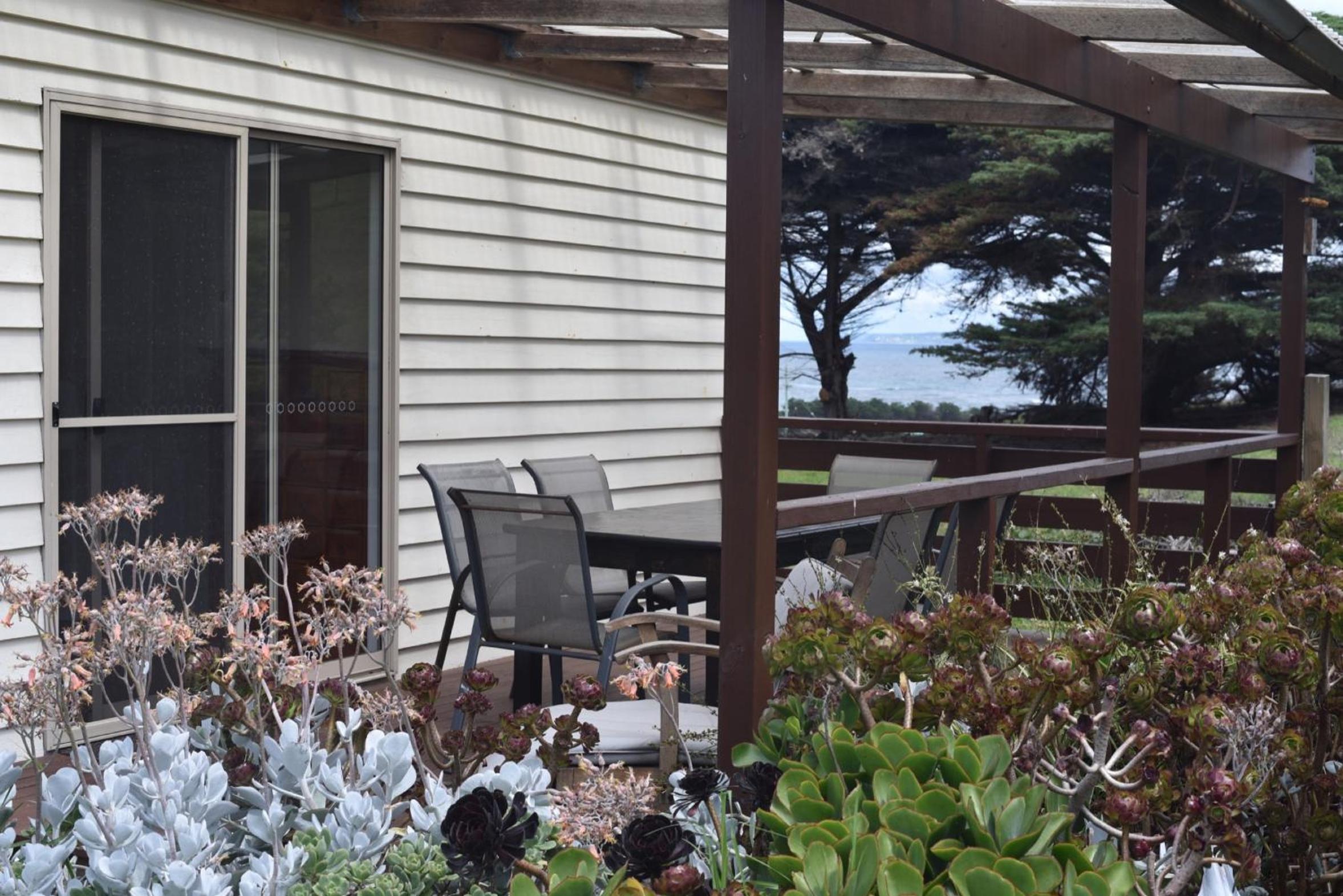 Family Room with Sea View - Photo 36