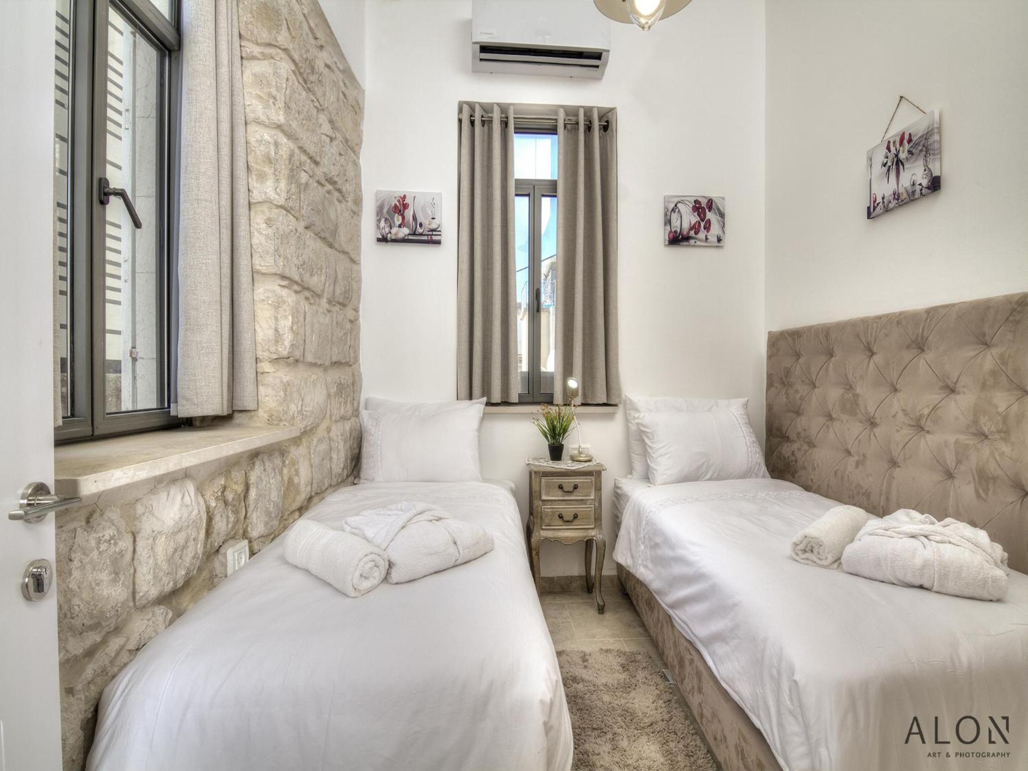 Villa - Photo 5