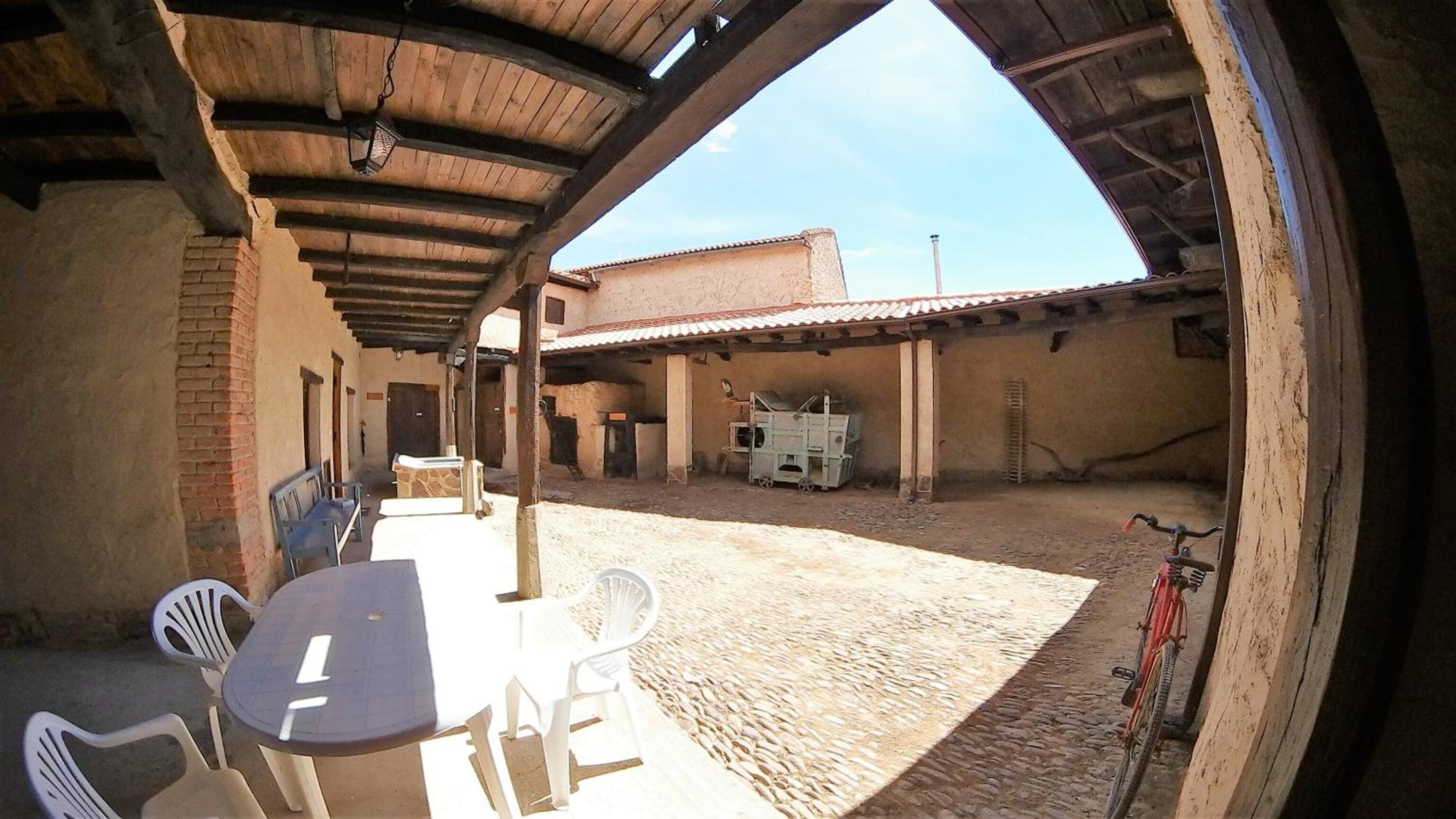 Two-Bedroom House - Photo 19
