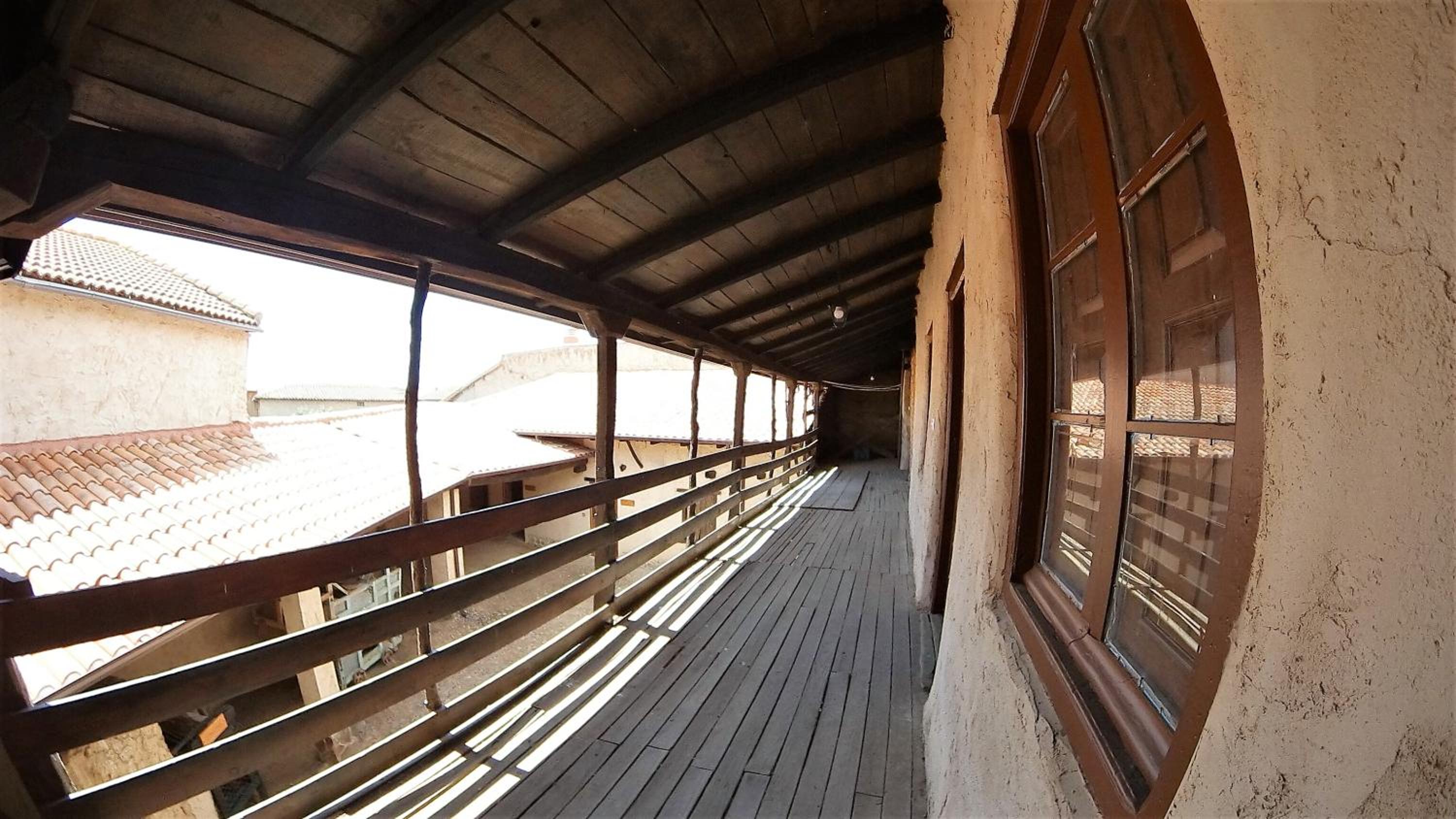 Two-Bedroom House - Photo 12