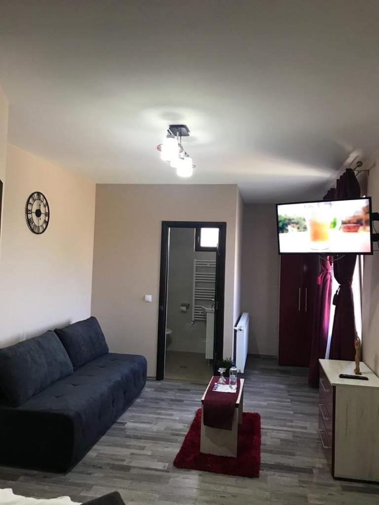 Family Room photo 2