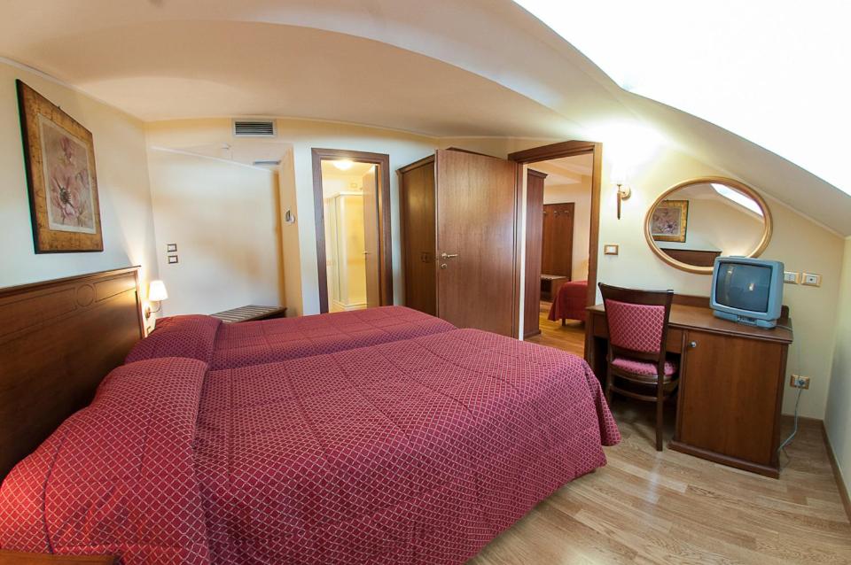 Two Connecting Double Rooms photo 1