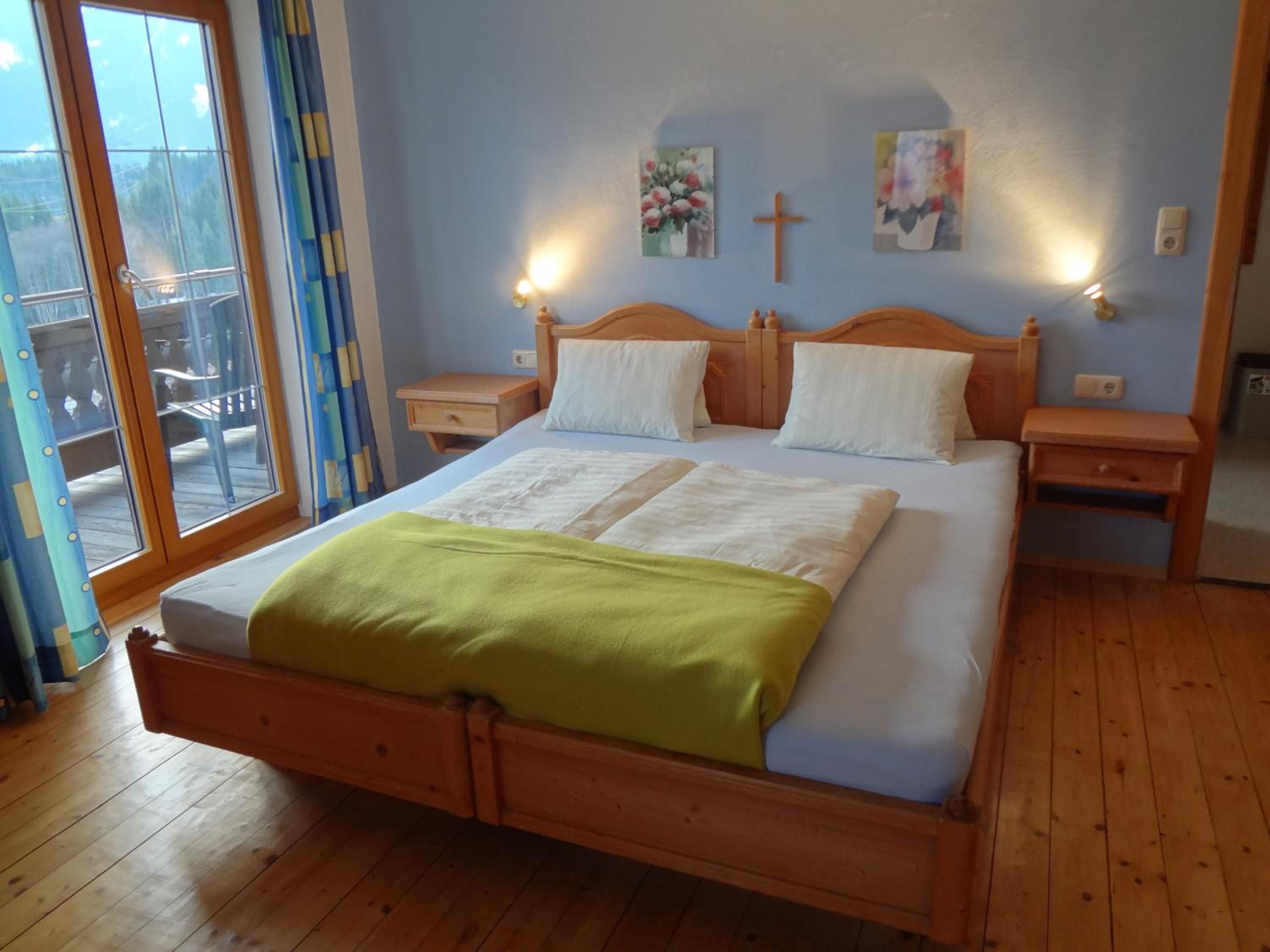 One-Bedroom Apartment with Balcony