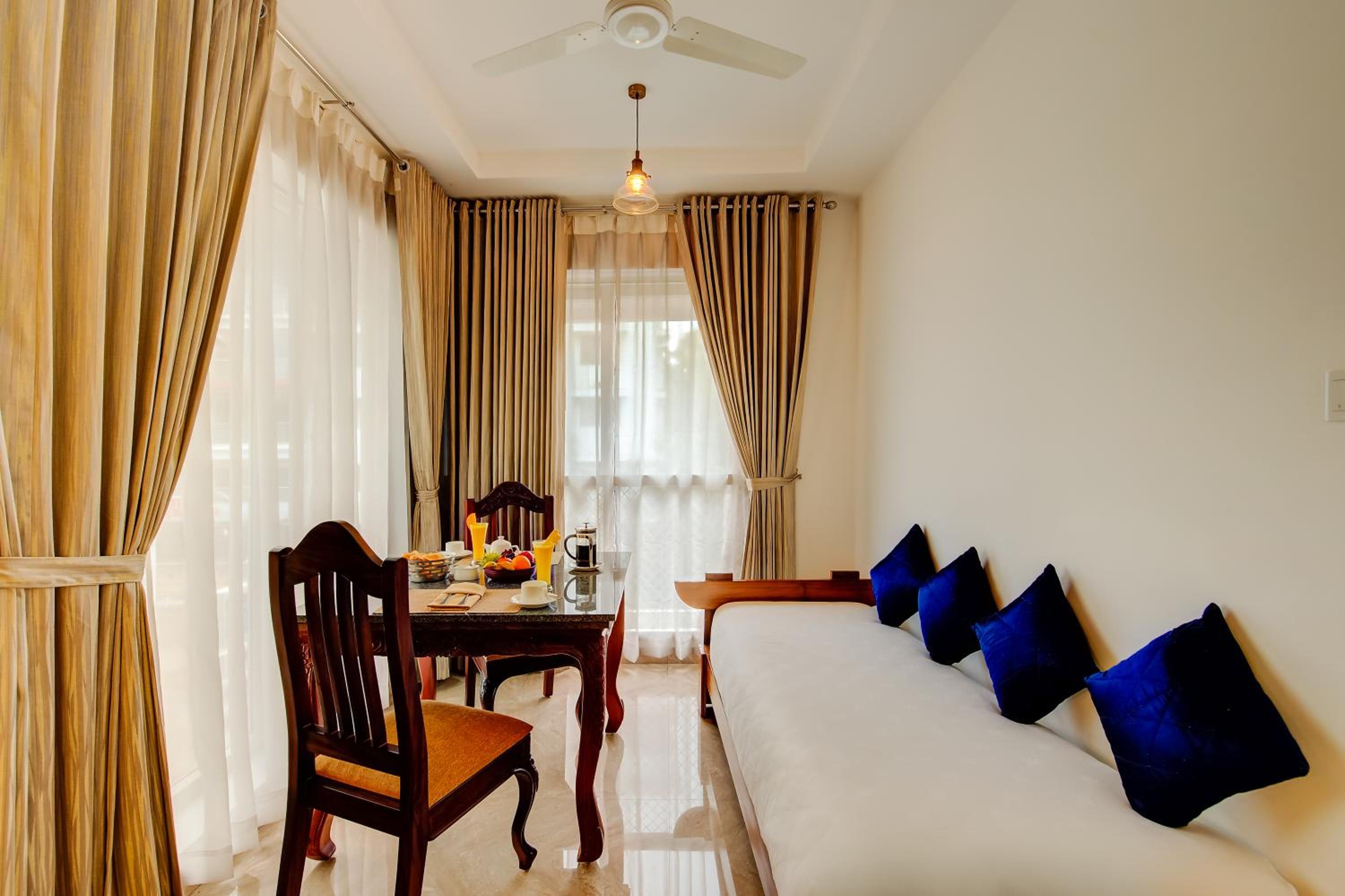 Premier Room - Photo 7