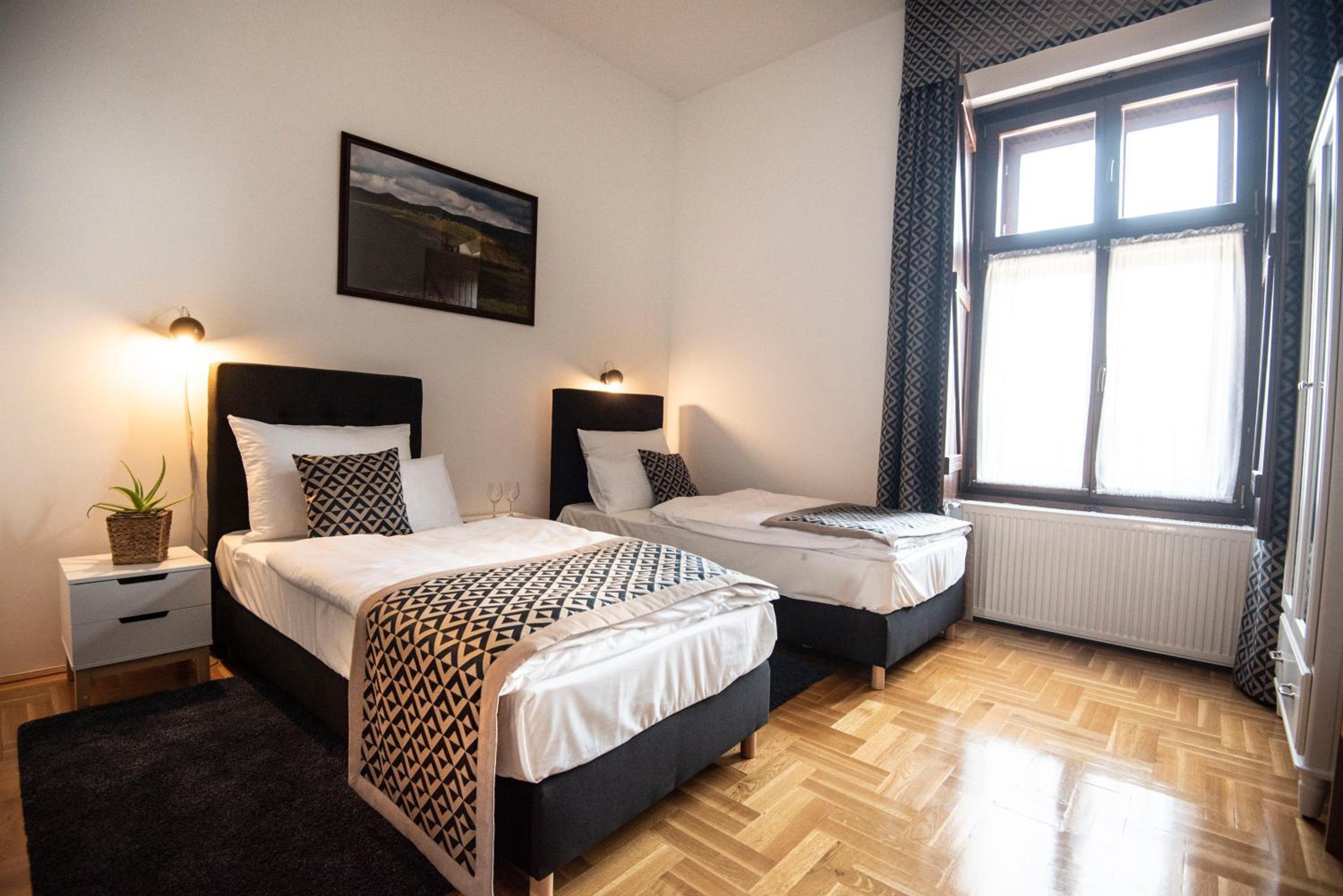 Standard Double or Twin Room photo 1