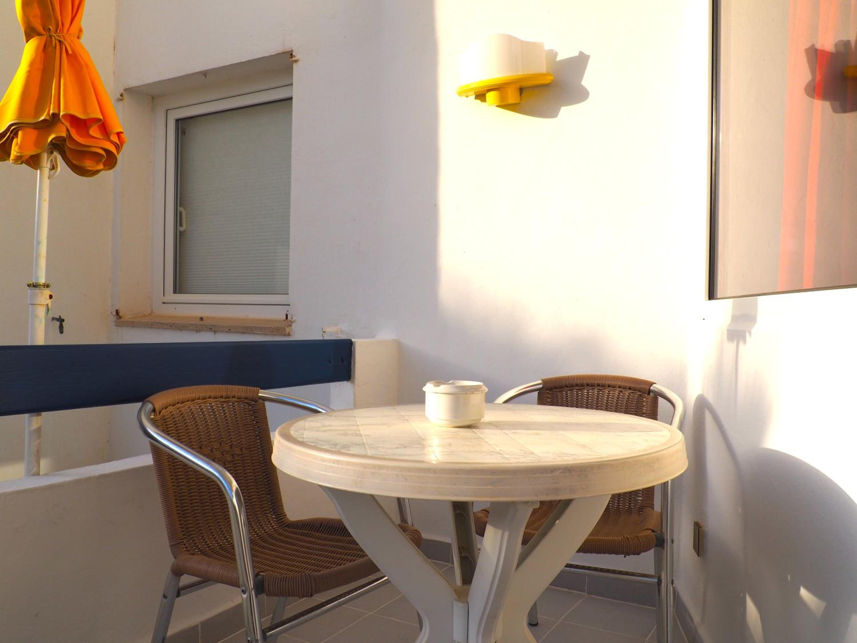 Studio Apartment photo 3
