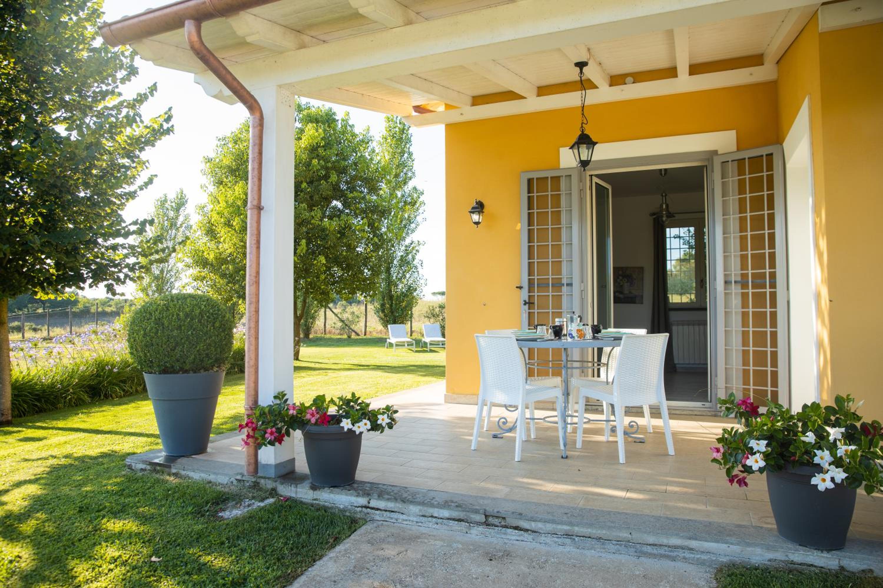 Villa with Garden View photo 3