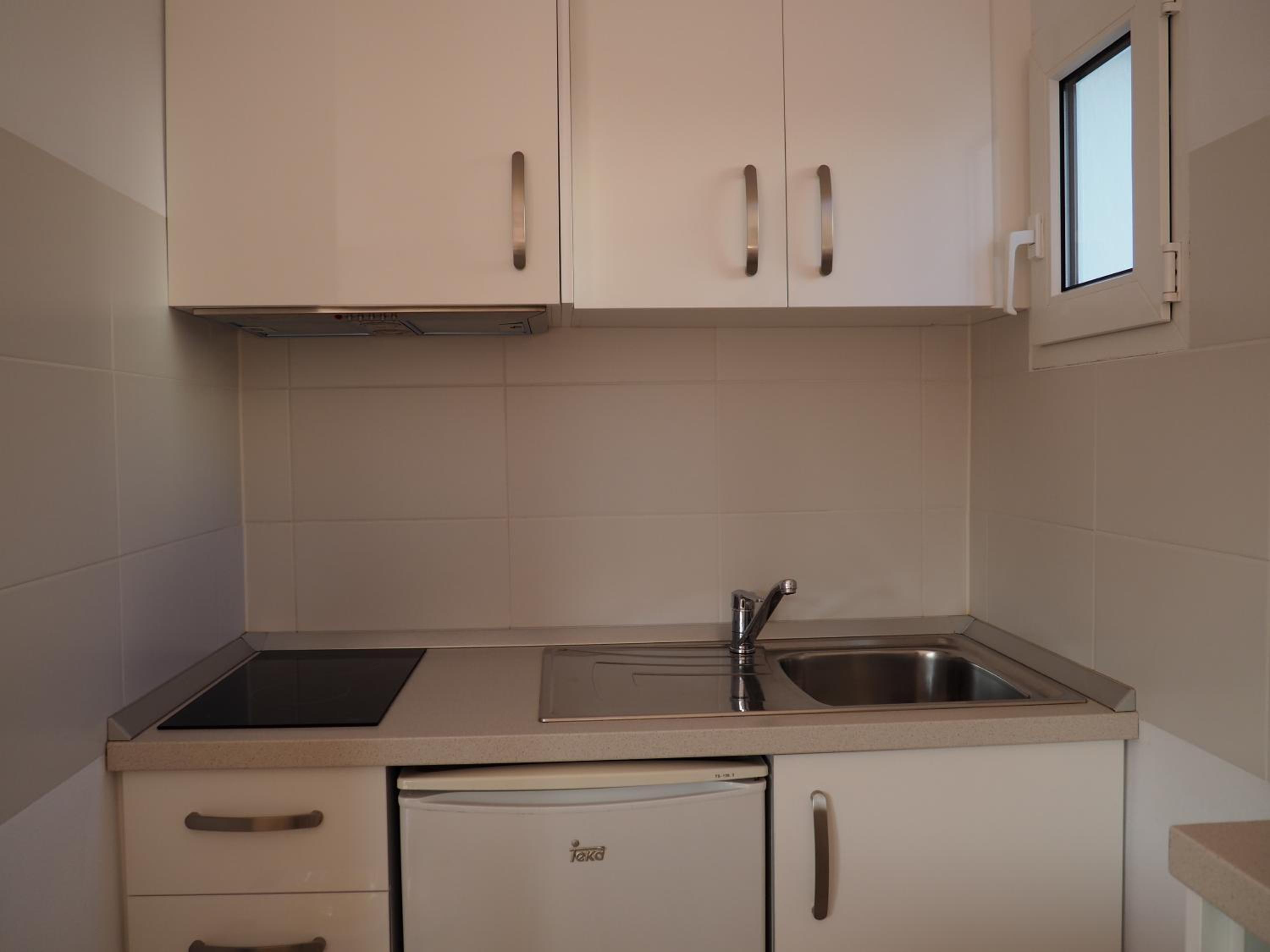Studio Apartment photo 2