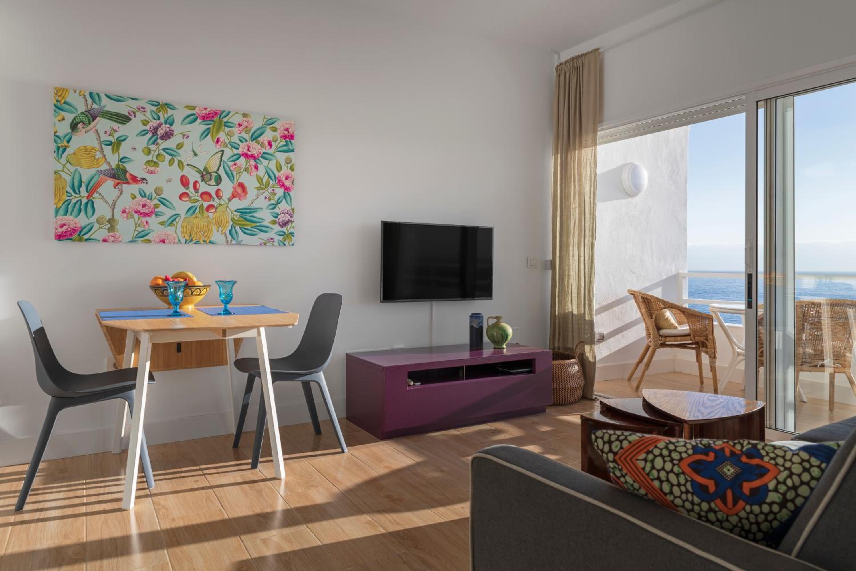 Apartamento de una habitación con vista al mar