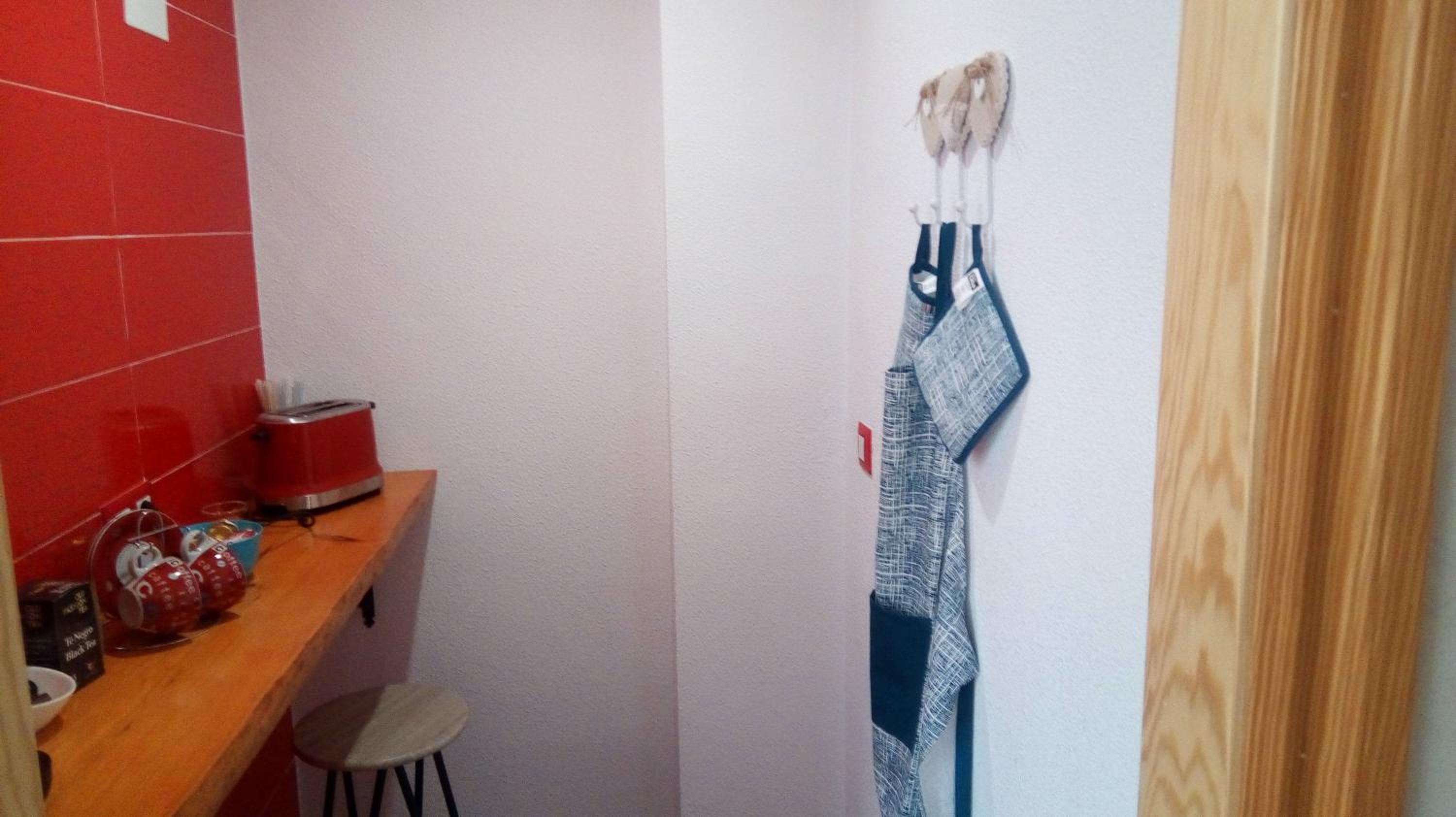 Three-Bedroom Apartment - Photo 38