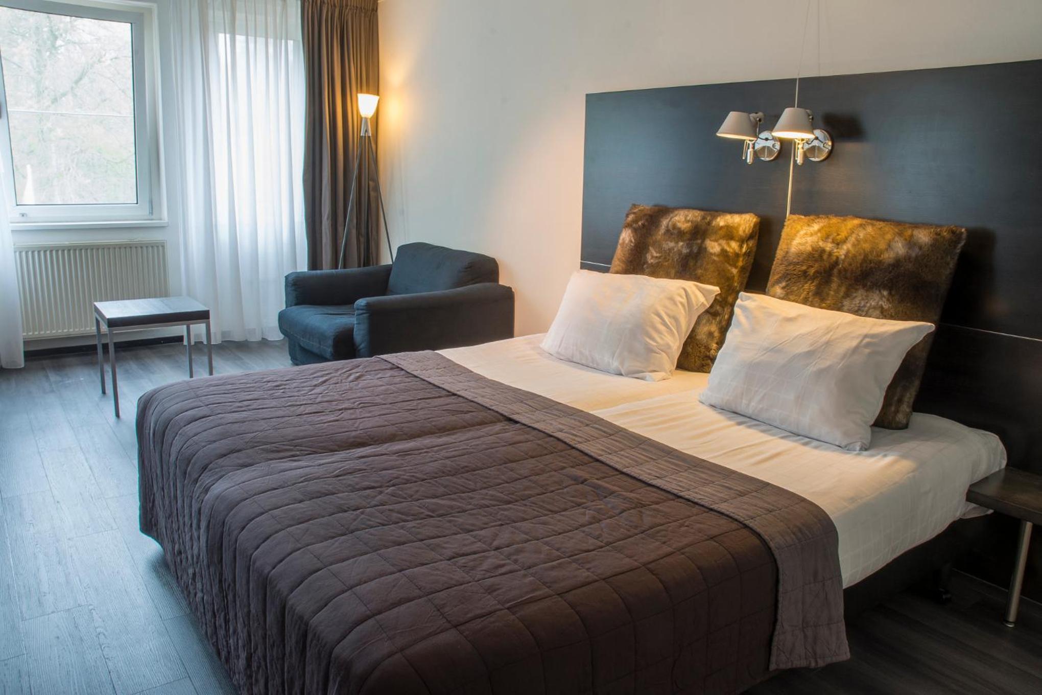 Double Room - Disability Access photo 3