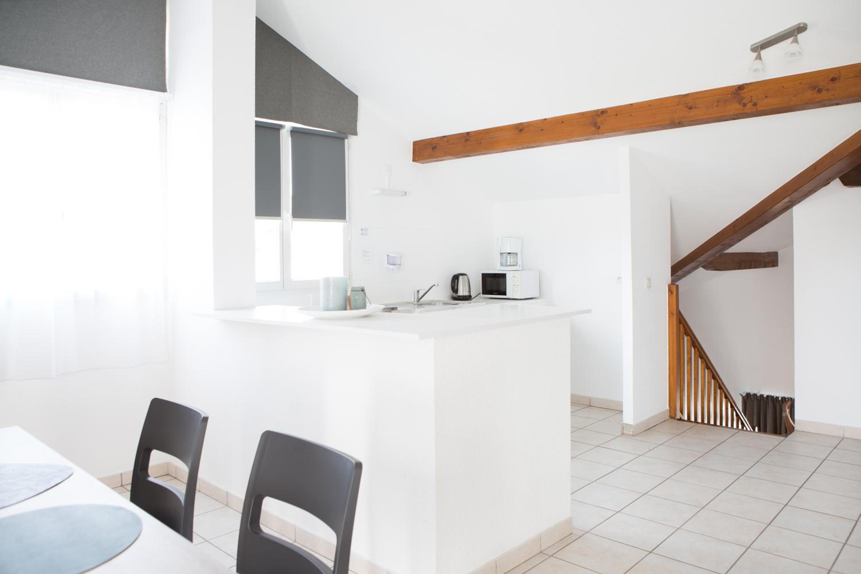 Two-Bedroom Duplex Apartment (6 Adults) - Photo 6