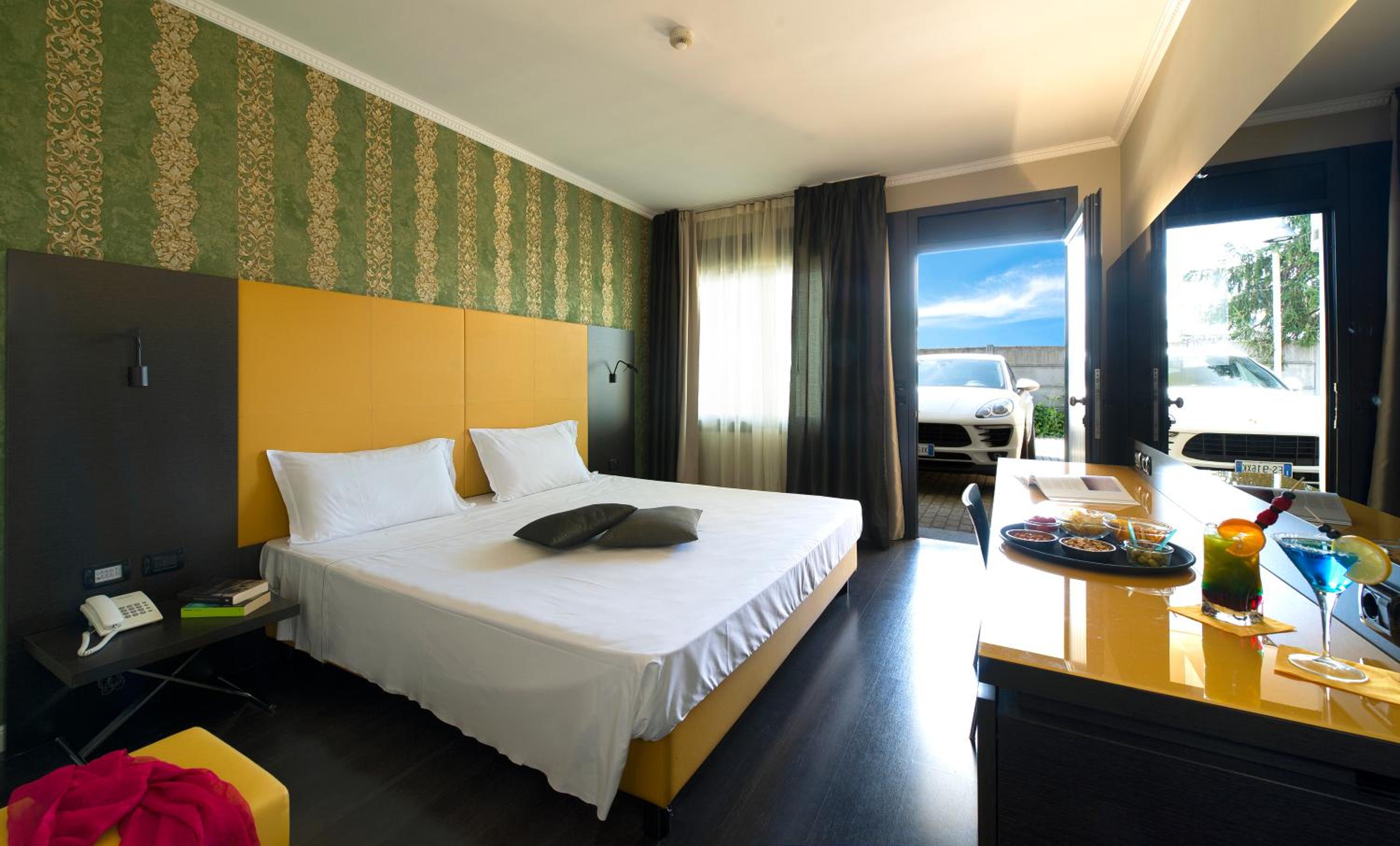 Budget Double Room photo 1
