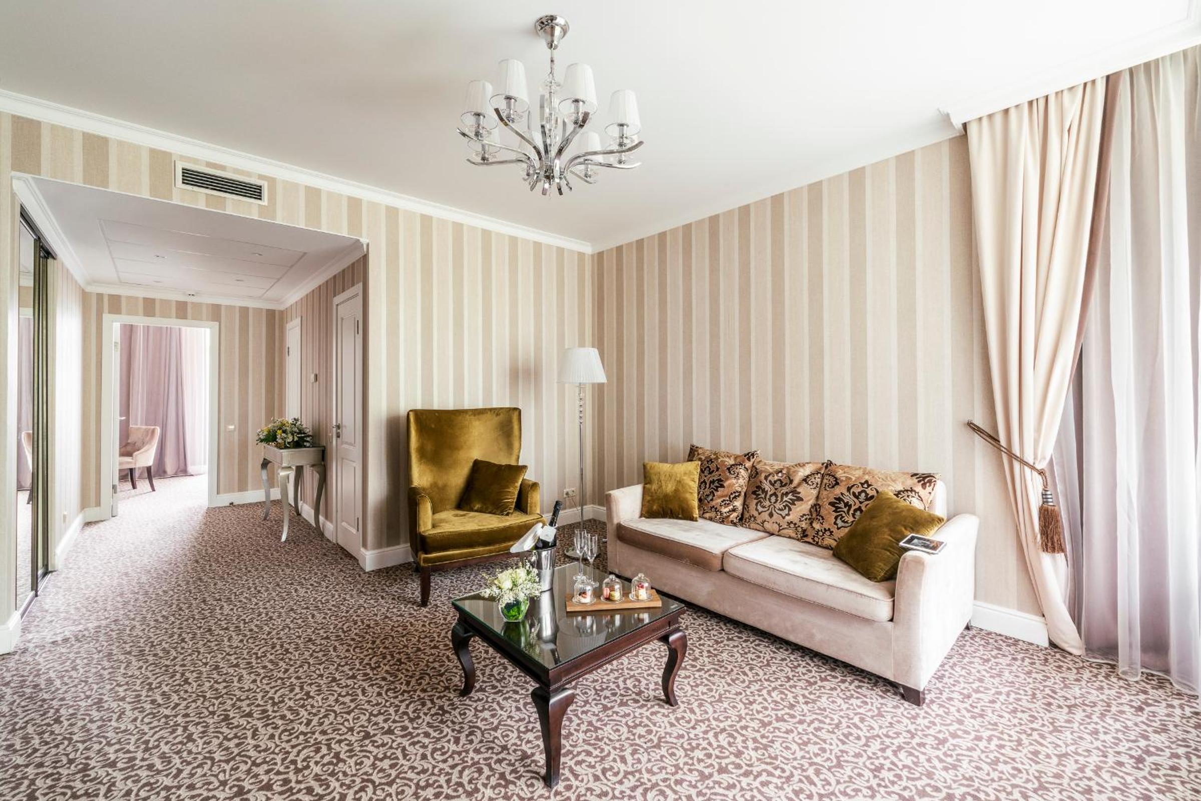 Family Room with Sea Wellness SPA Access
