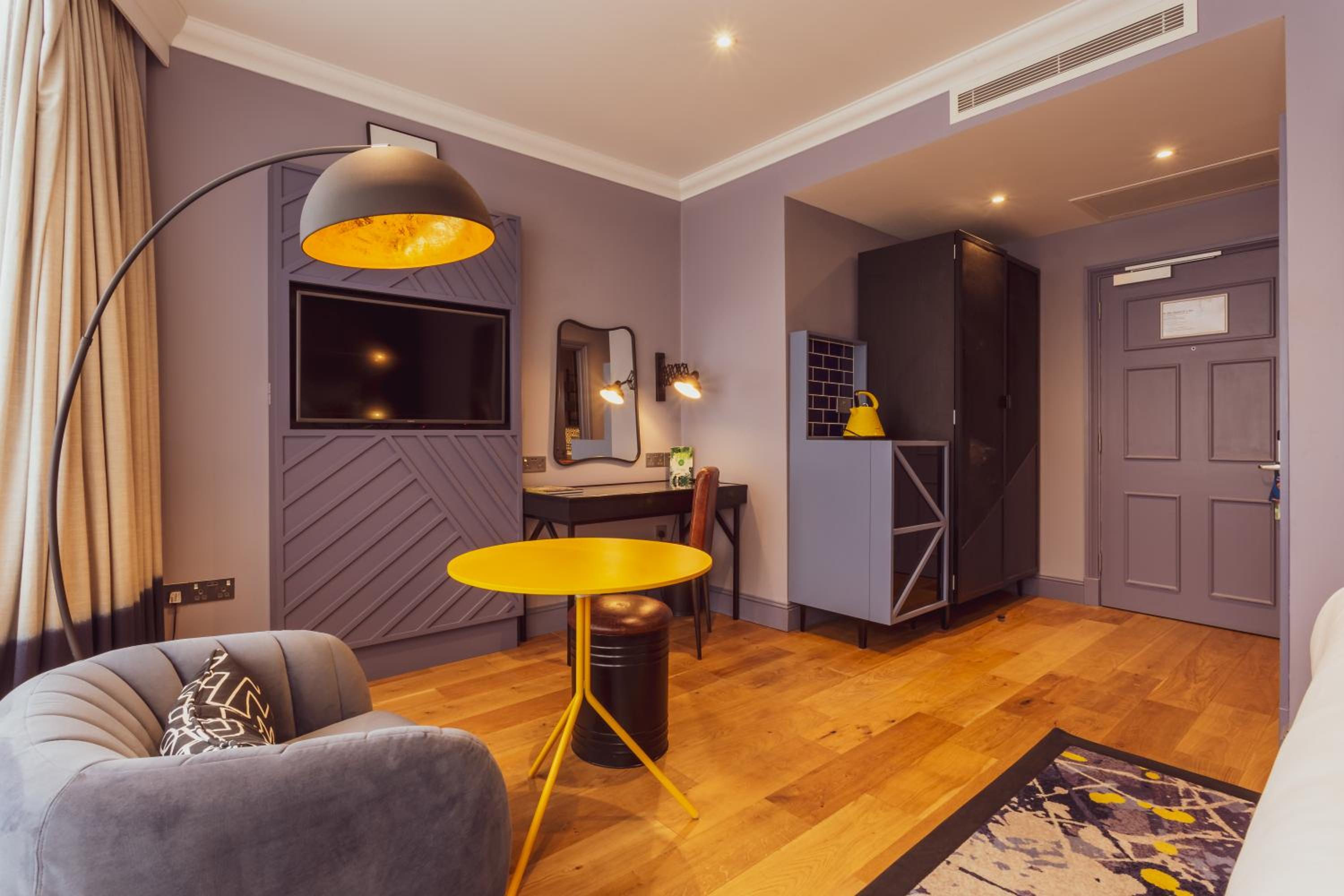 Executive Double Room - Photo 8