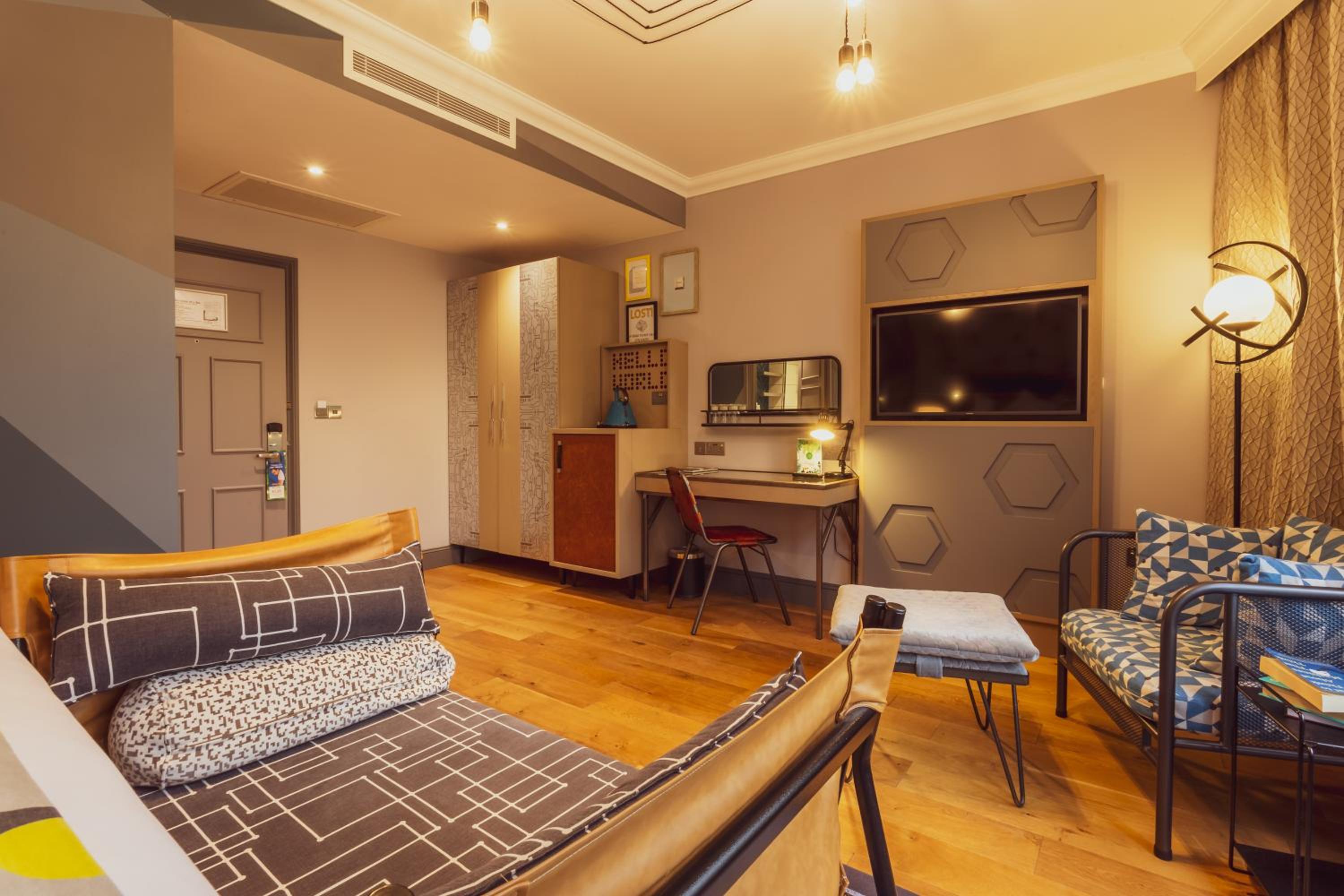 Executive Double Room - Photo 14