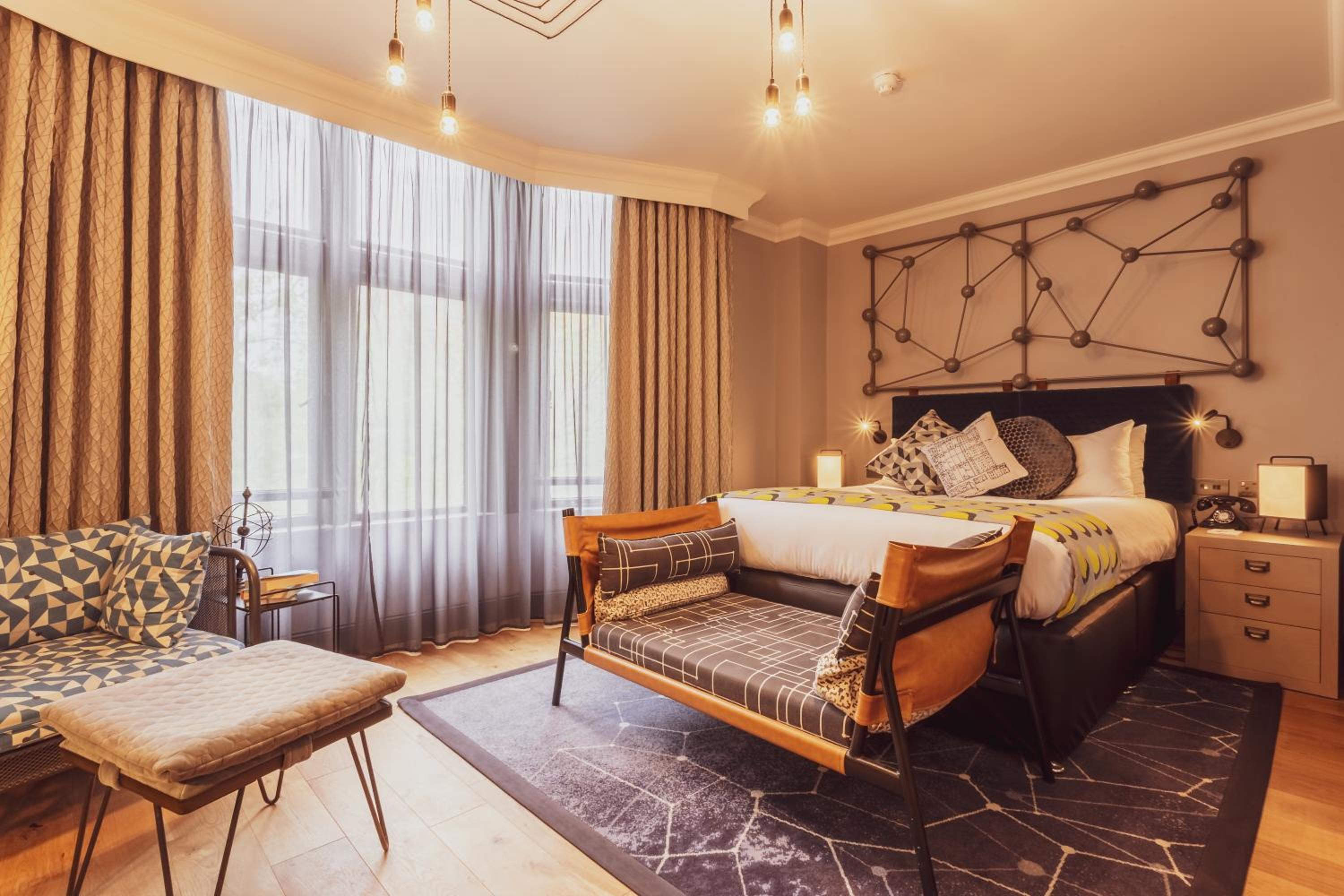 Executive Double Room - Photo 16
