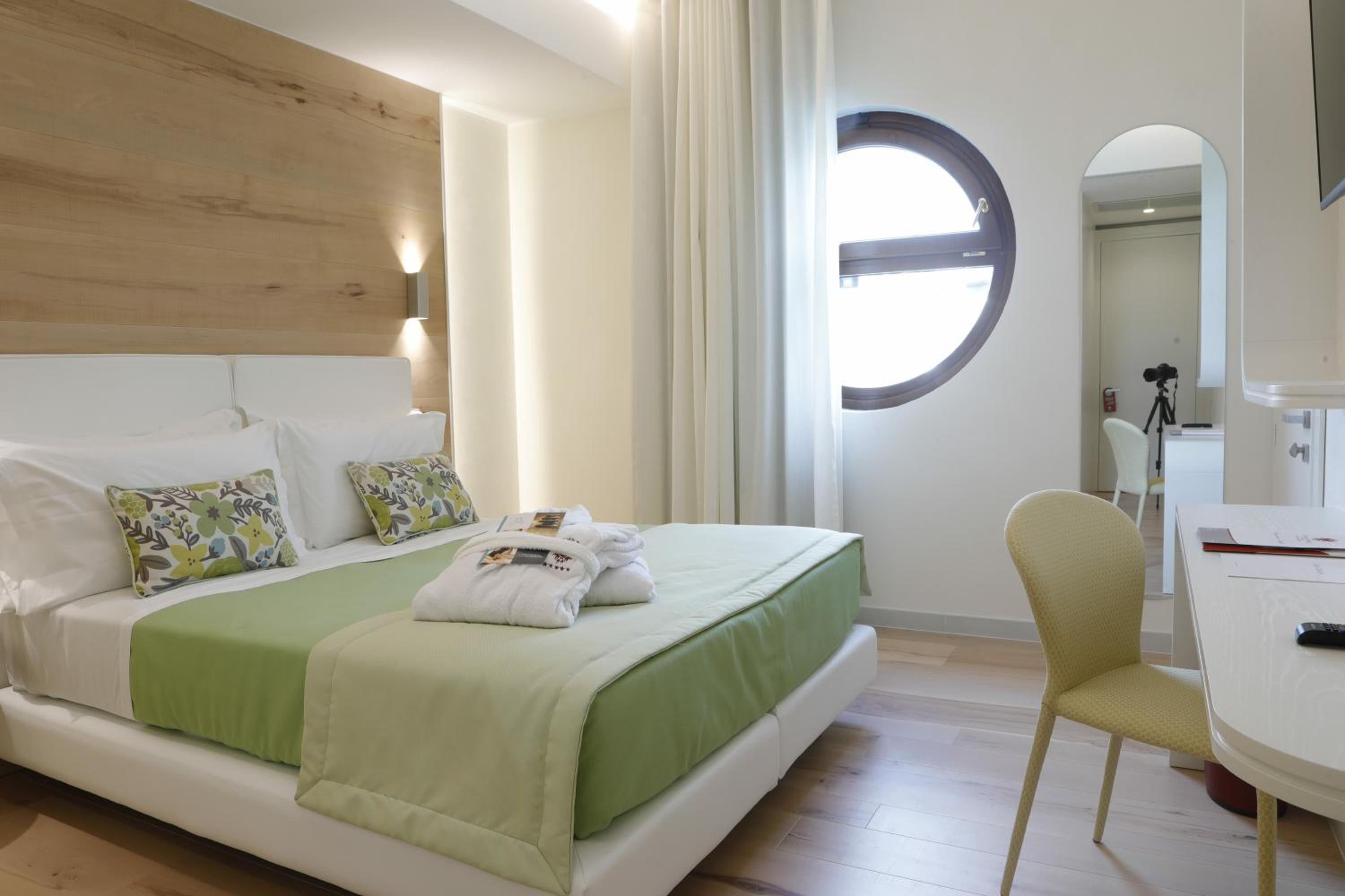 Double or Twin Room - Disability Access