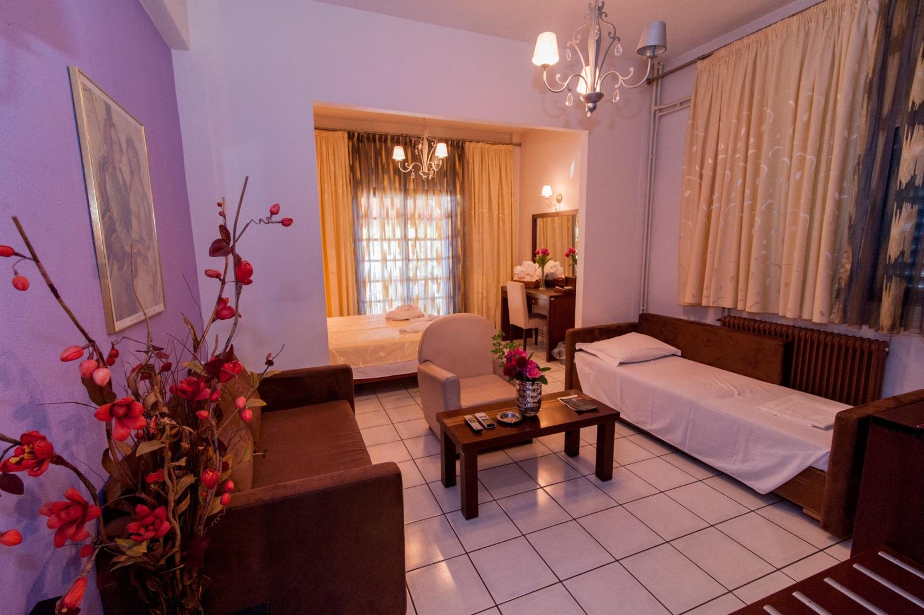 Triple Room - Photo 1