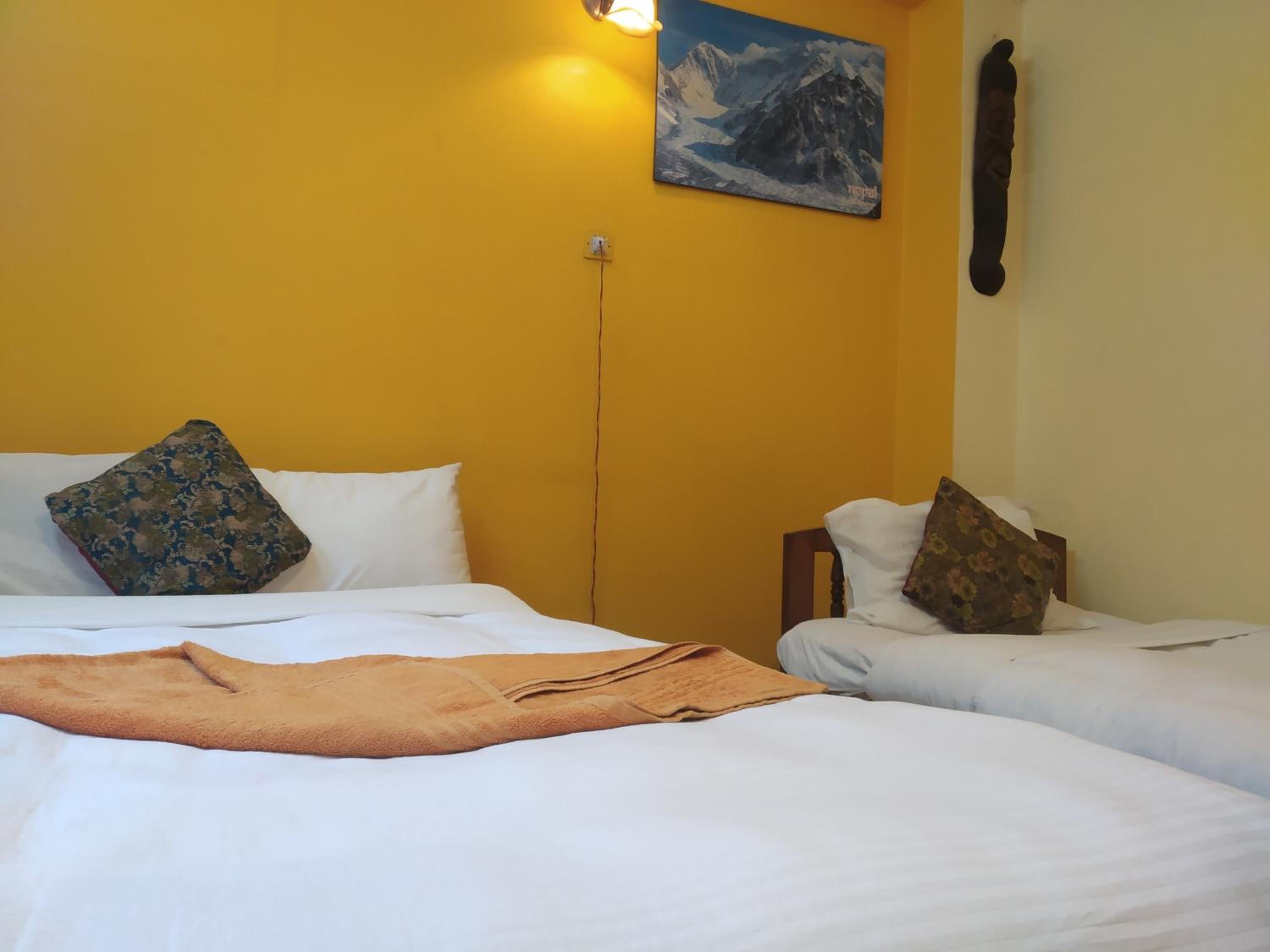Standard Double or Twin Room photo 3